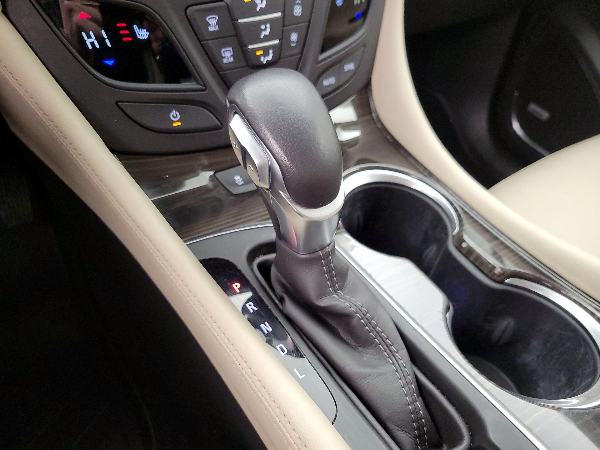 Thumbnail: 2019 Buick Envision - 18