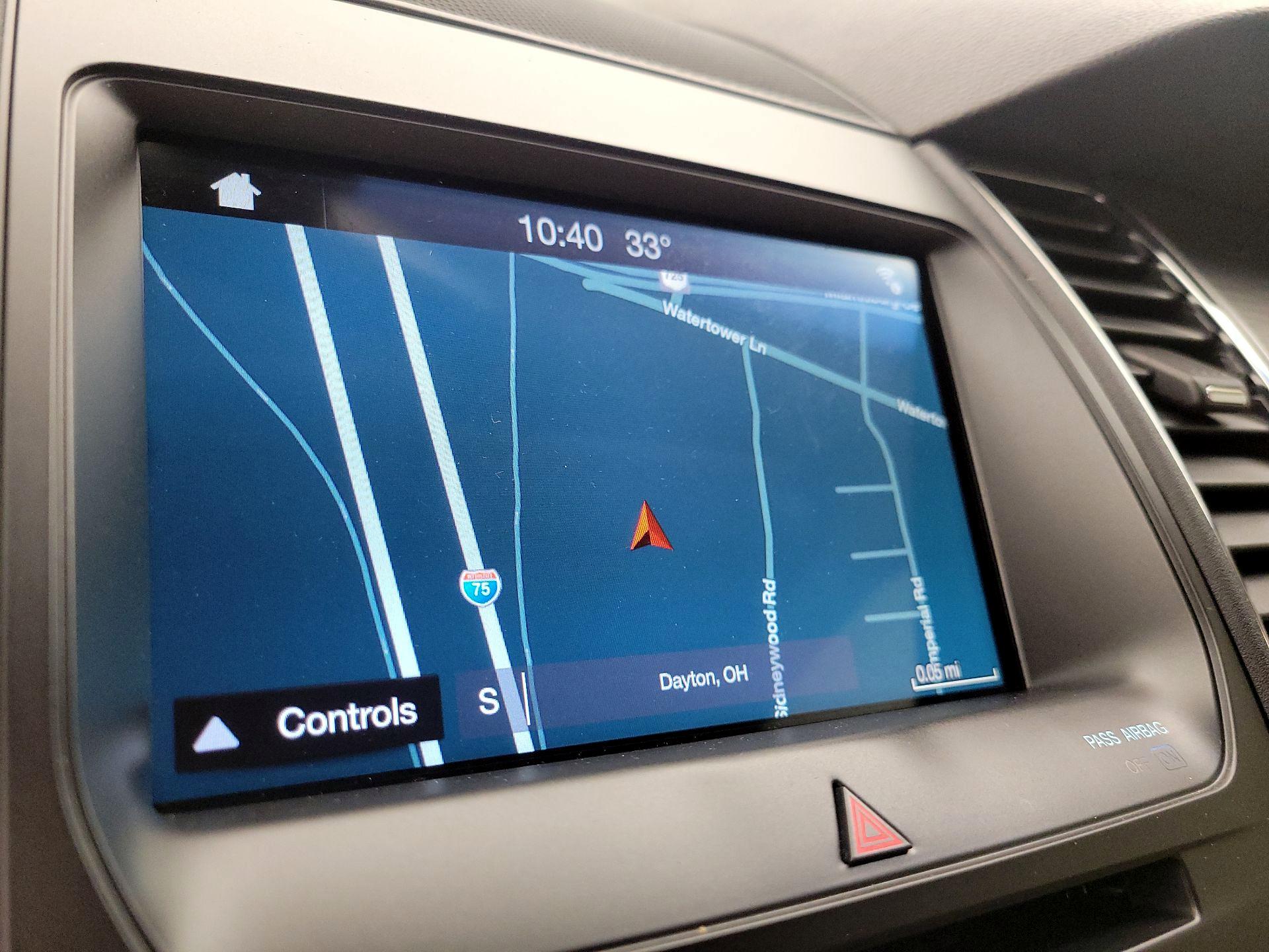 Thumbnail: 2018 Ford Taurus - 14