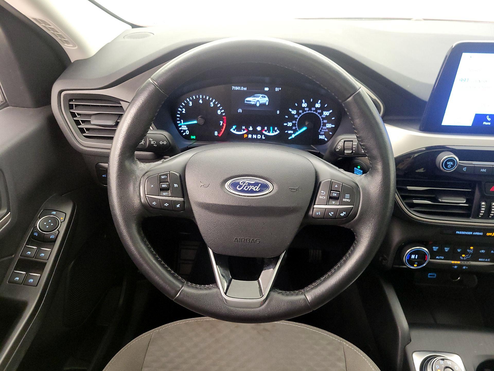 Thumbnail: 2021 Ford Escape - 10