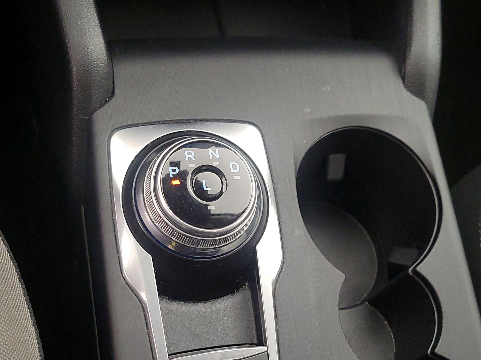 Thumbnail: 2021 Ford Escape - 17