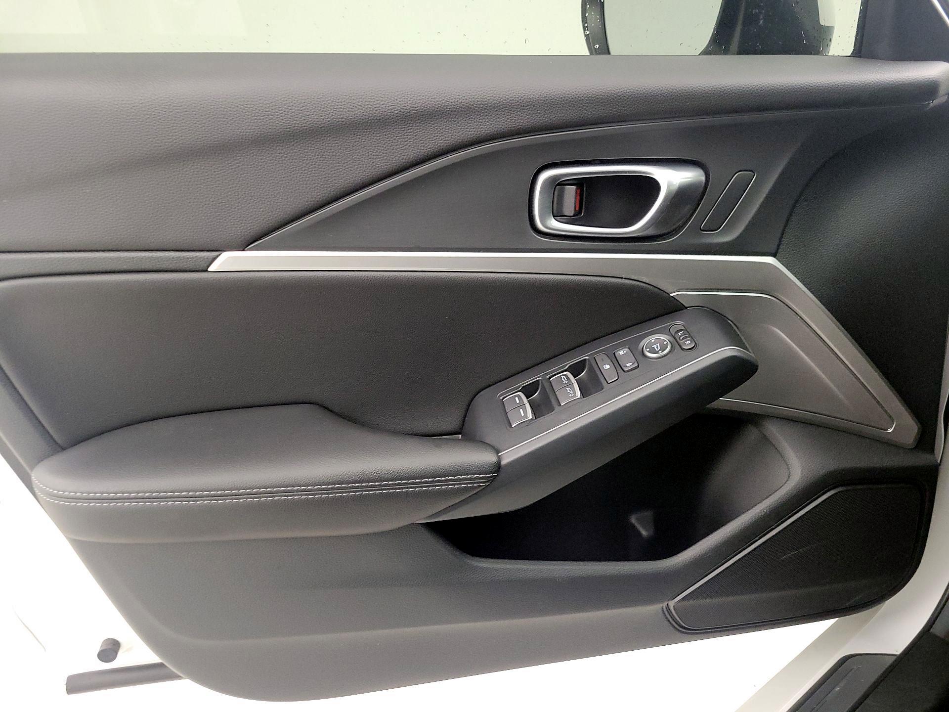 Thumbnail: 2024 Acura Integra - 12