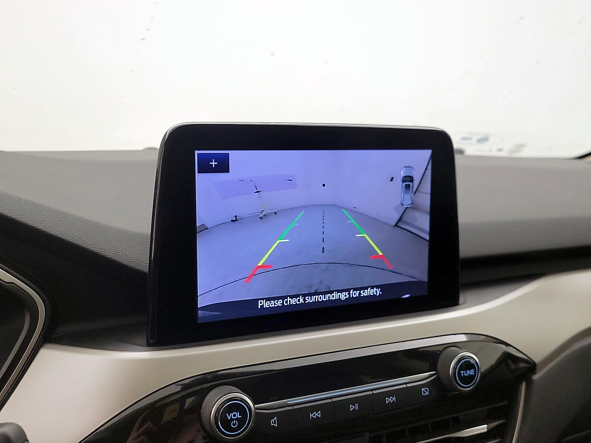 Thumbnail: 2020 Ford Escape - 14