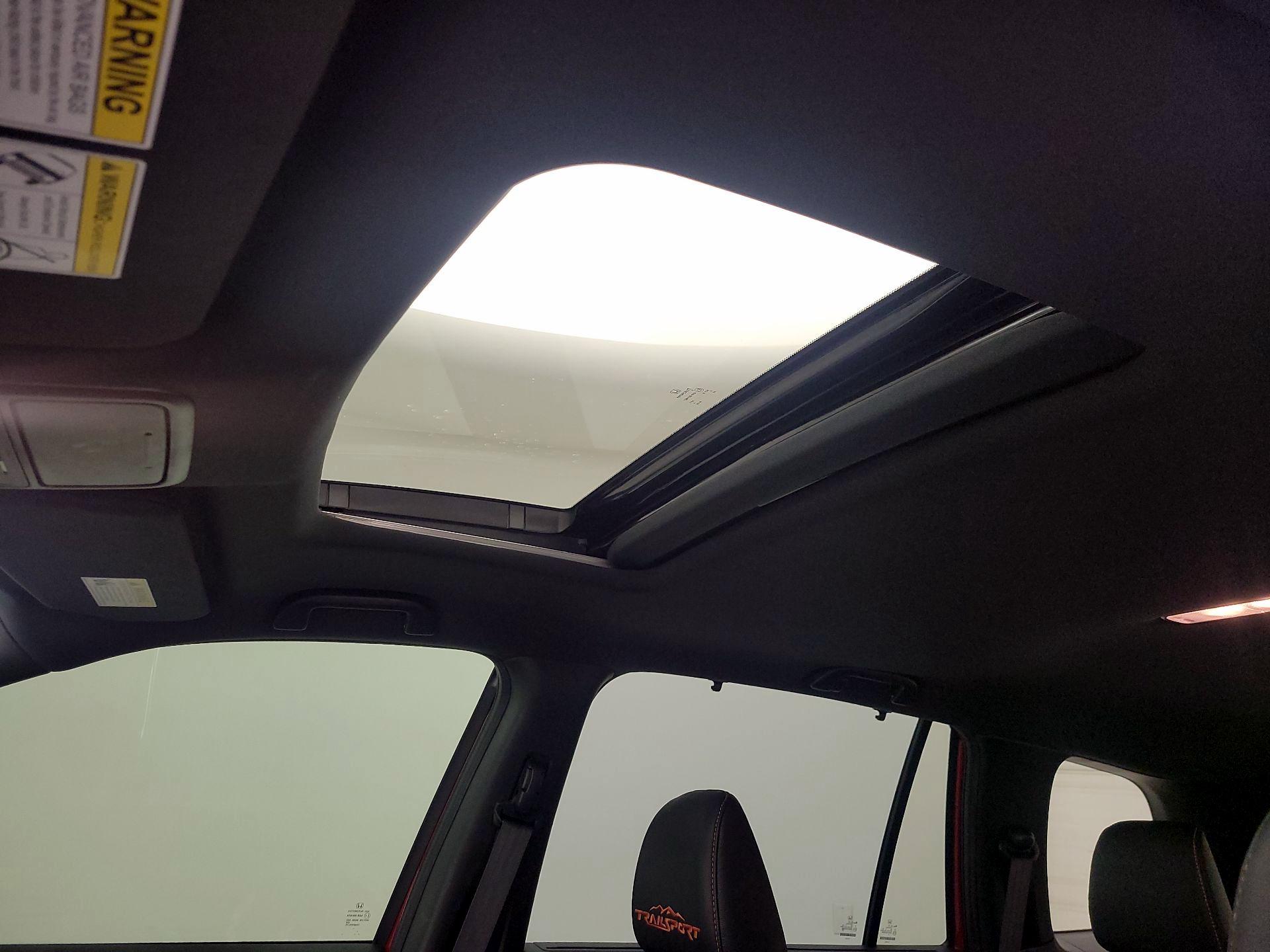 Thumbnail: 2022 Honda Passport - 19