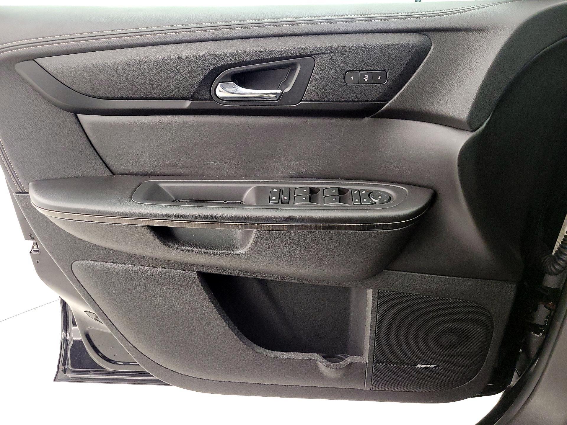 Thumbnail: 2017 GMC Acadia - 12