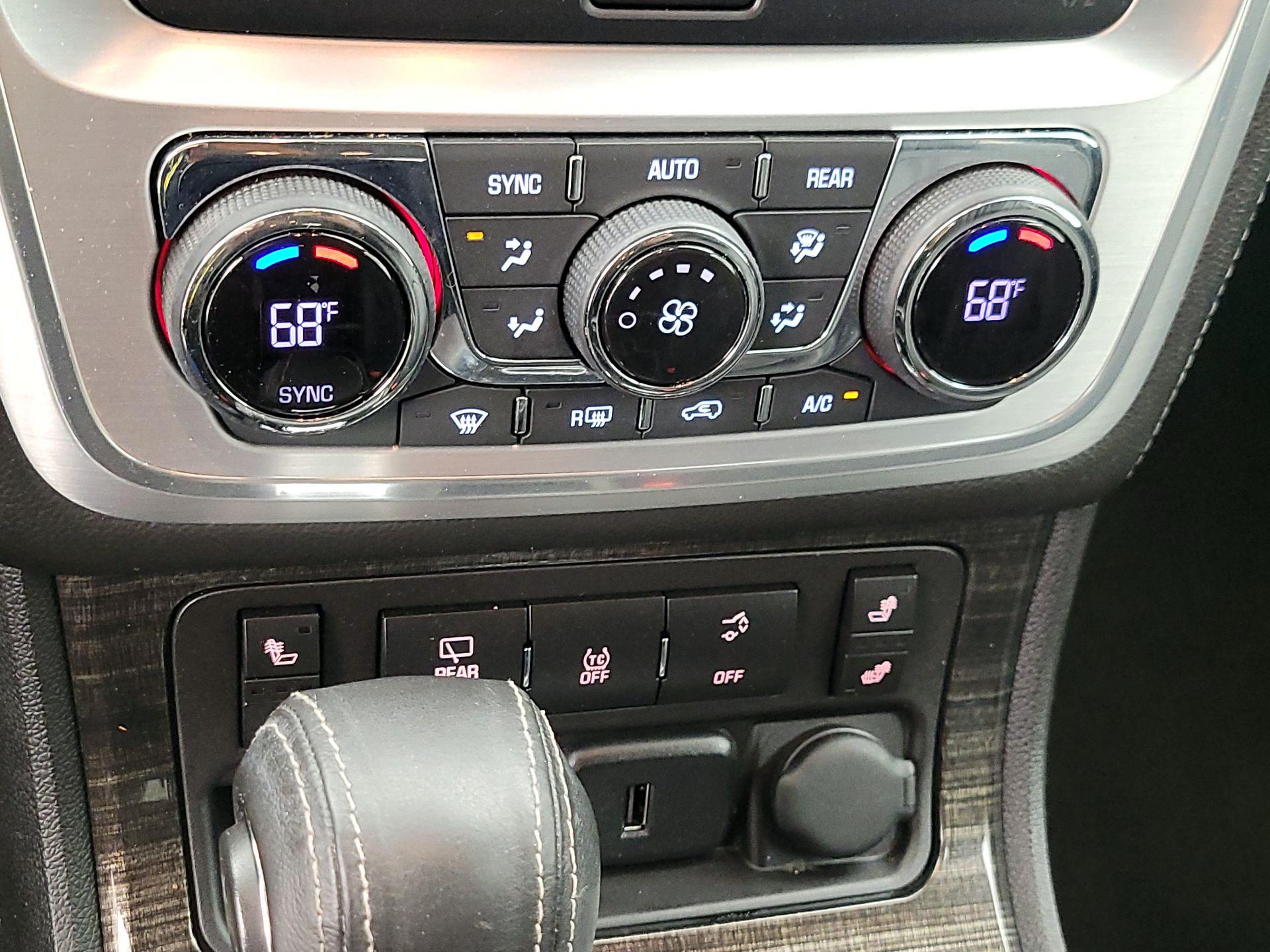 Thumbnail: 2017 GMC Acadia - 17