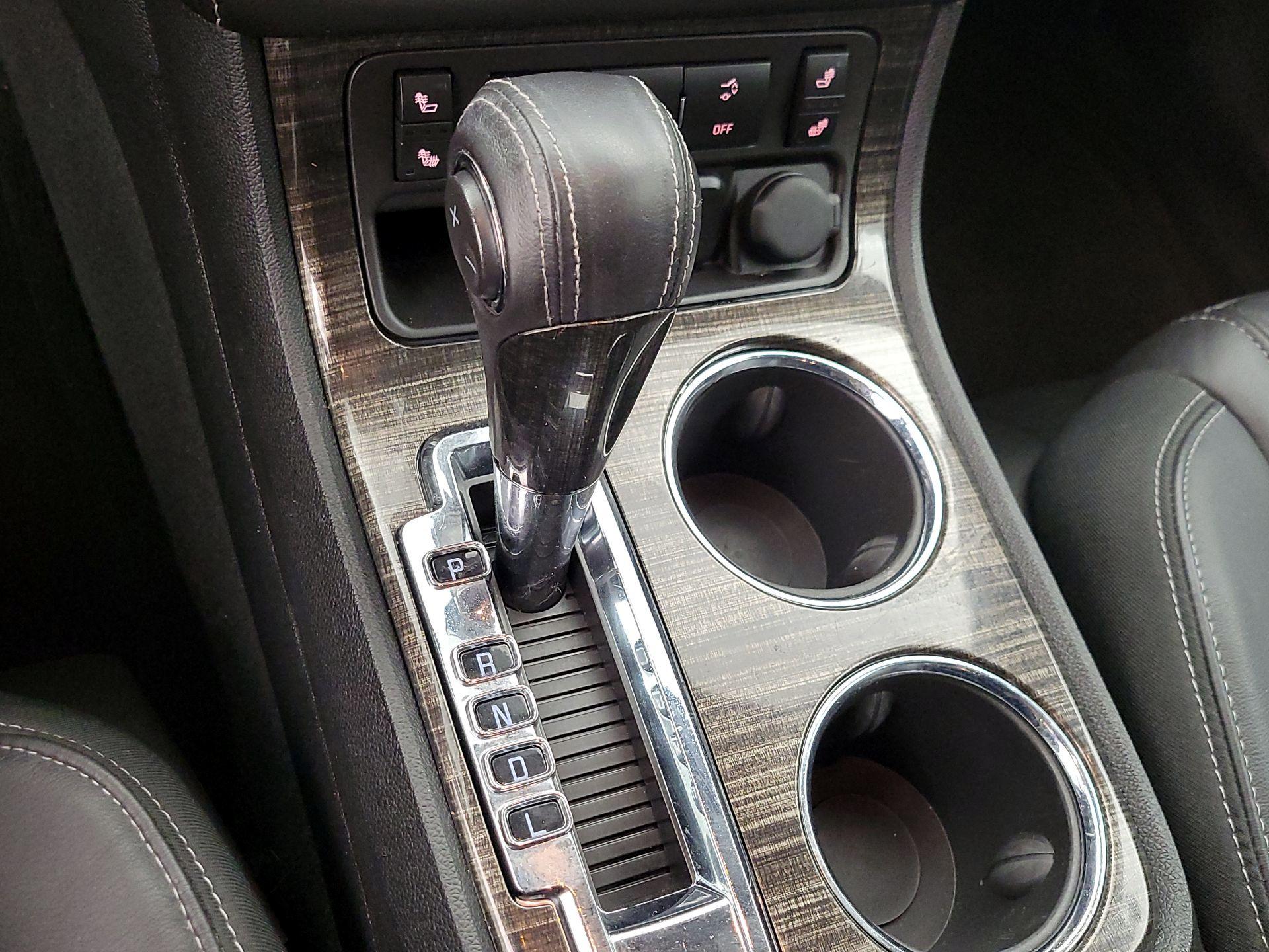 Thumbnail: 2017 GMC Acadia - 18