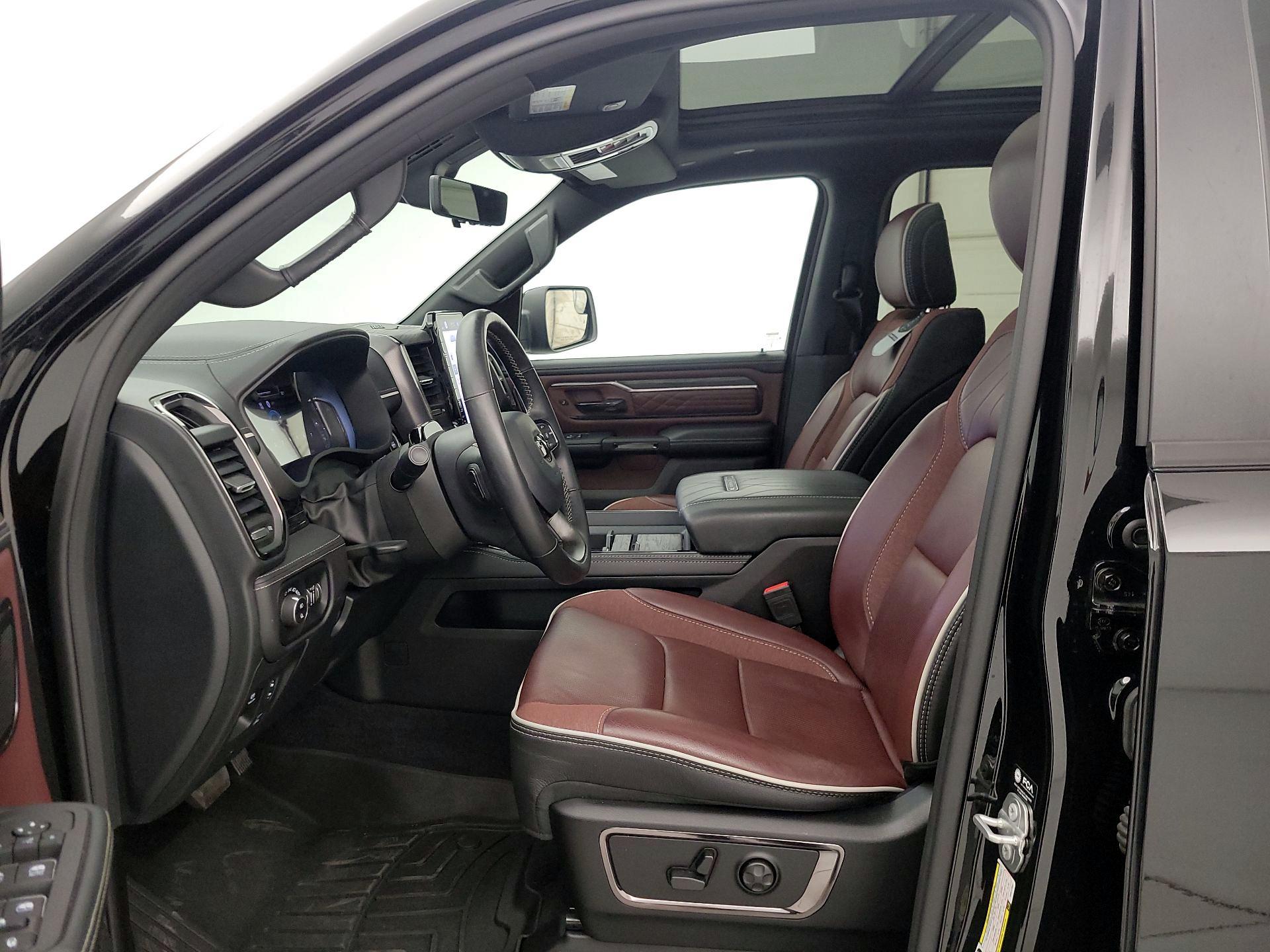 Thumbnail: 2025 RAM 1500 - 11