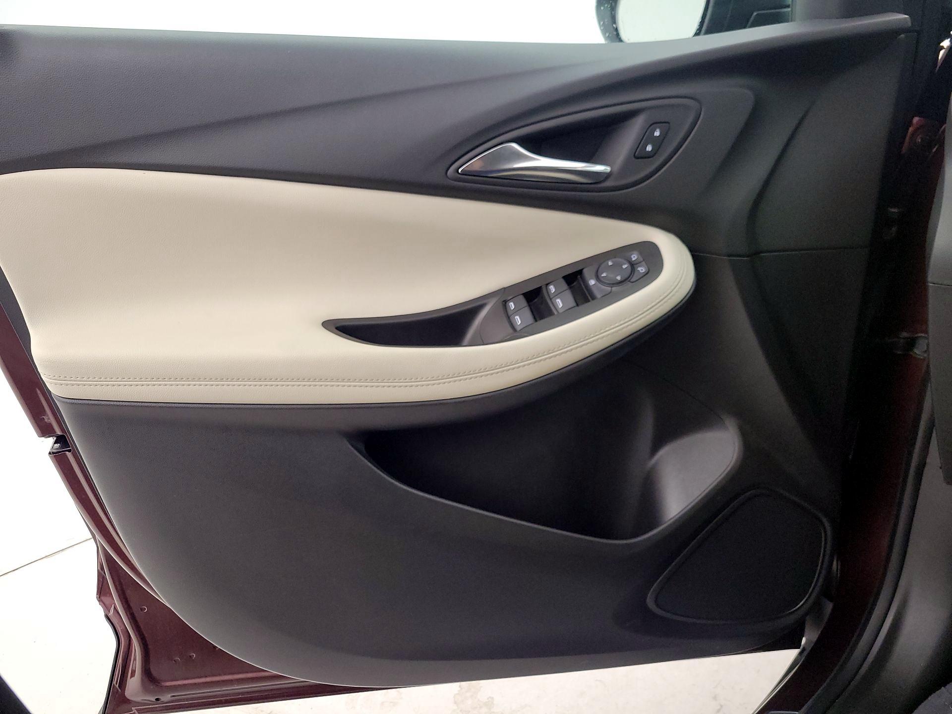 Thumbnail: 2023 Buick Encore GX - 12