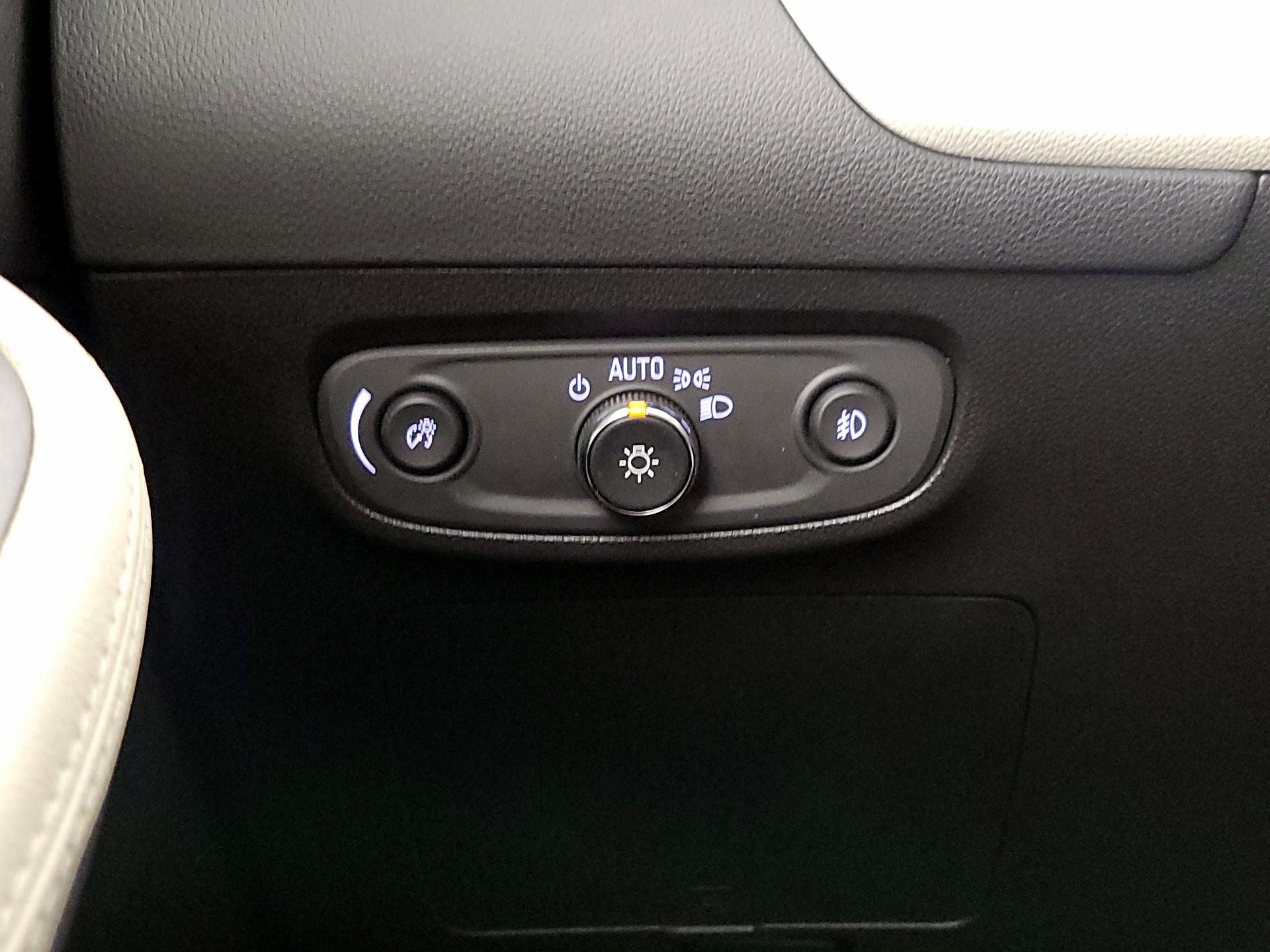 Thumbnail: 2023 Buick Encore GX - 13