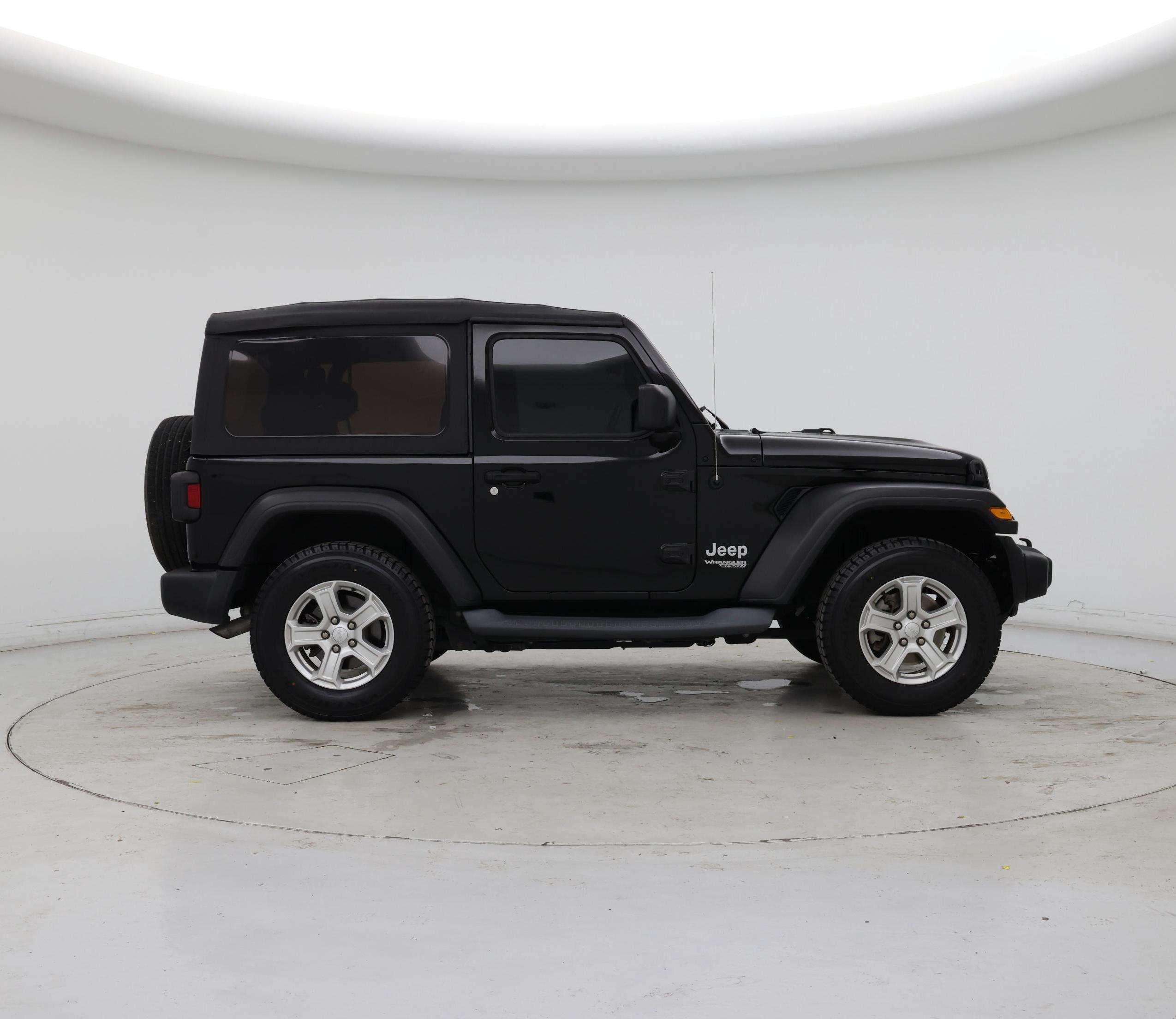 Thumbnail: 2019 Jeep Wrangler - 7