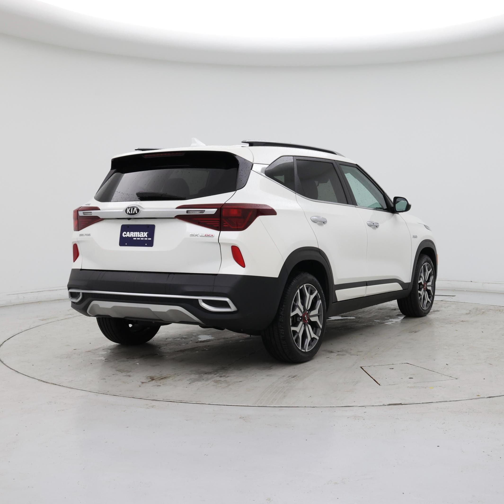Thumbnail: 2021 Kia Seltos - 8