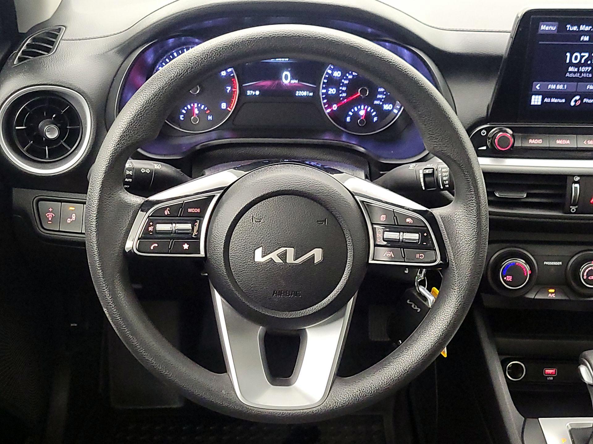 Thumbnail: 2024 Kia Forte - 10