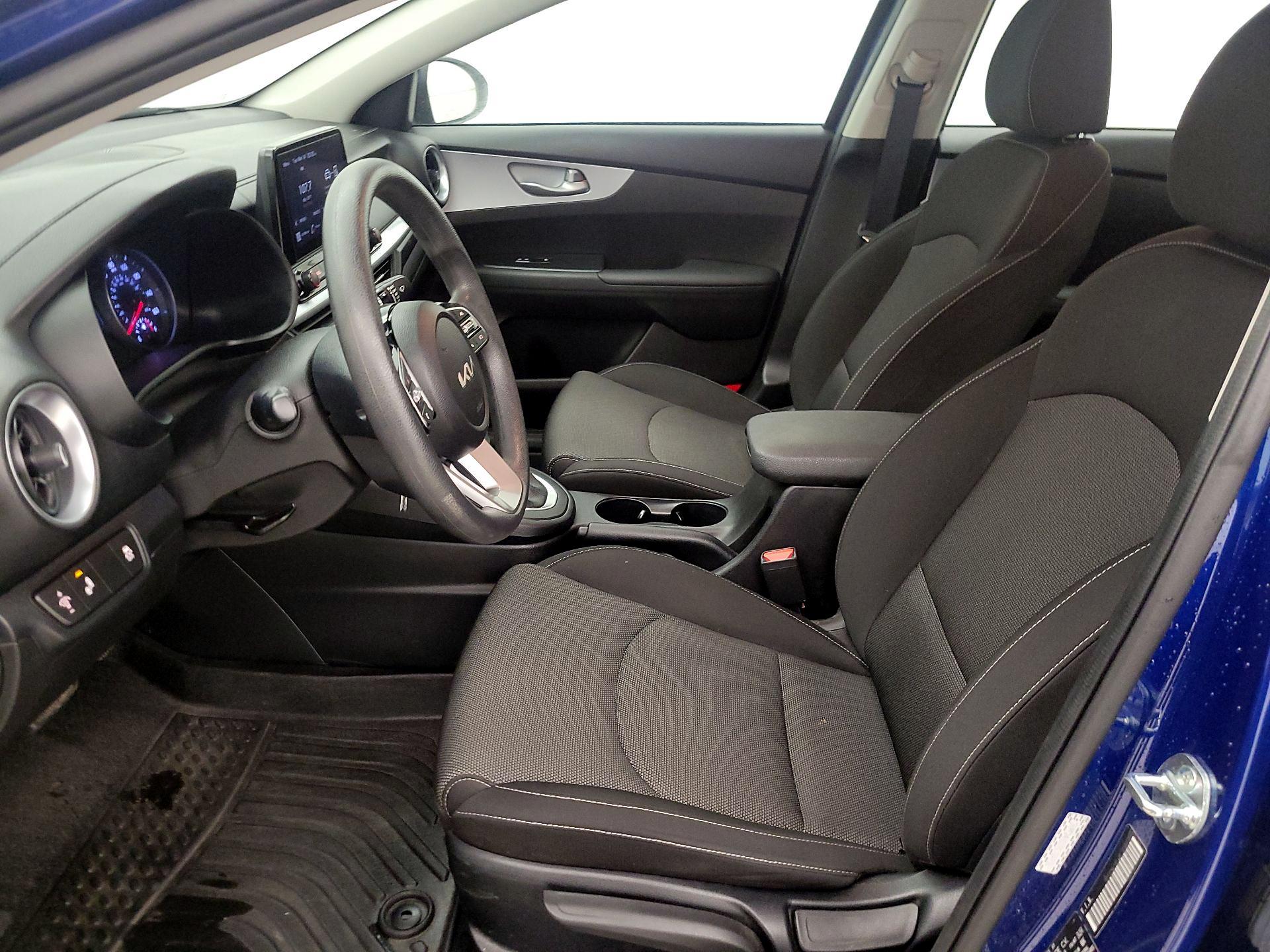 Thumbnail: 2024 Kia Forte - 11