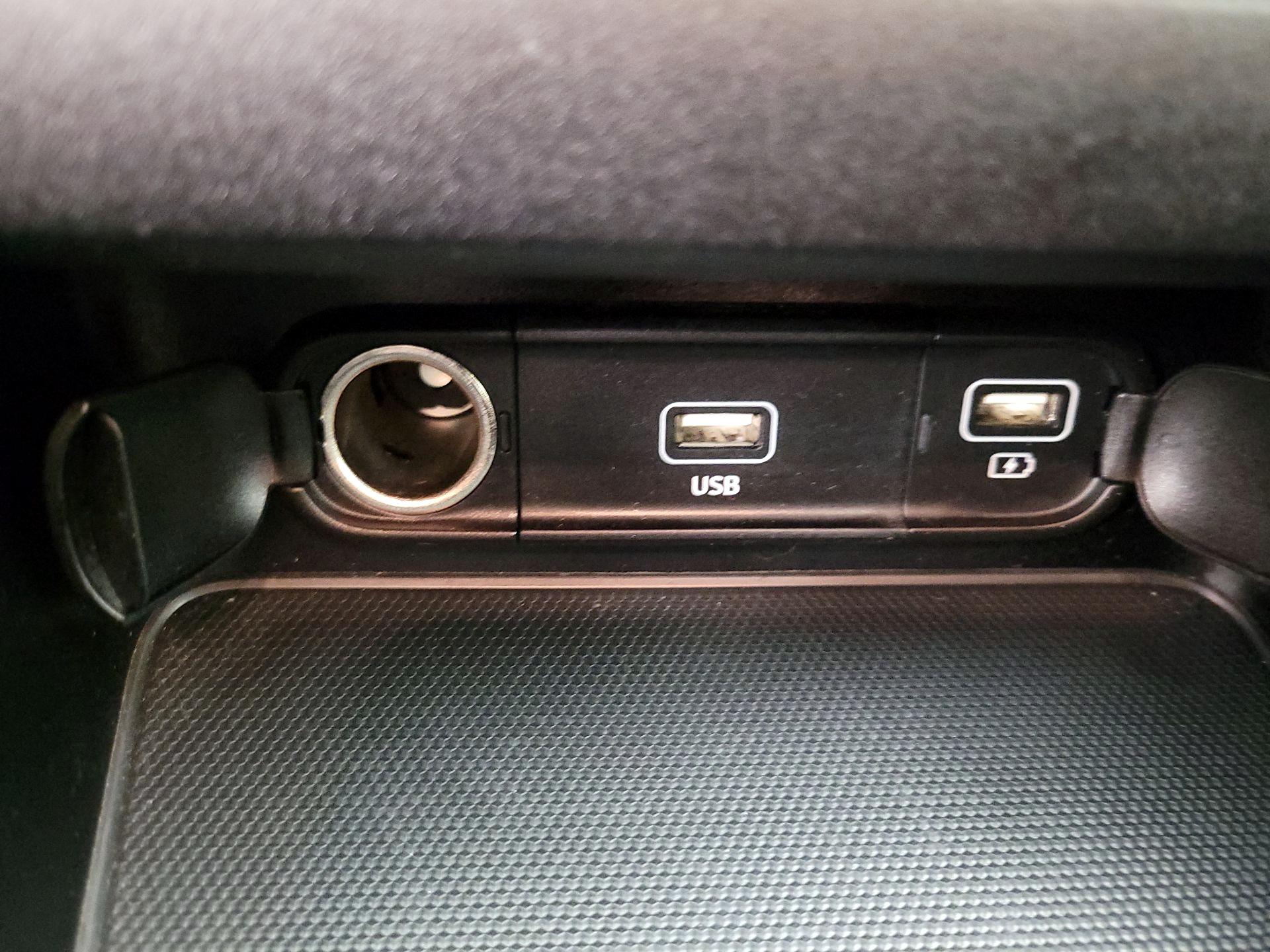 Thumbnail: 2024 Kia Forte - 18