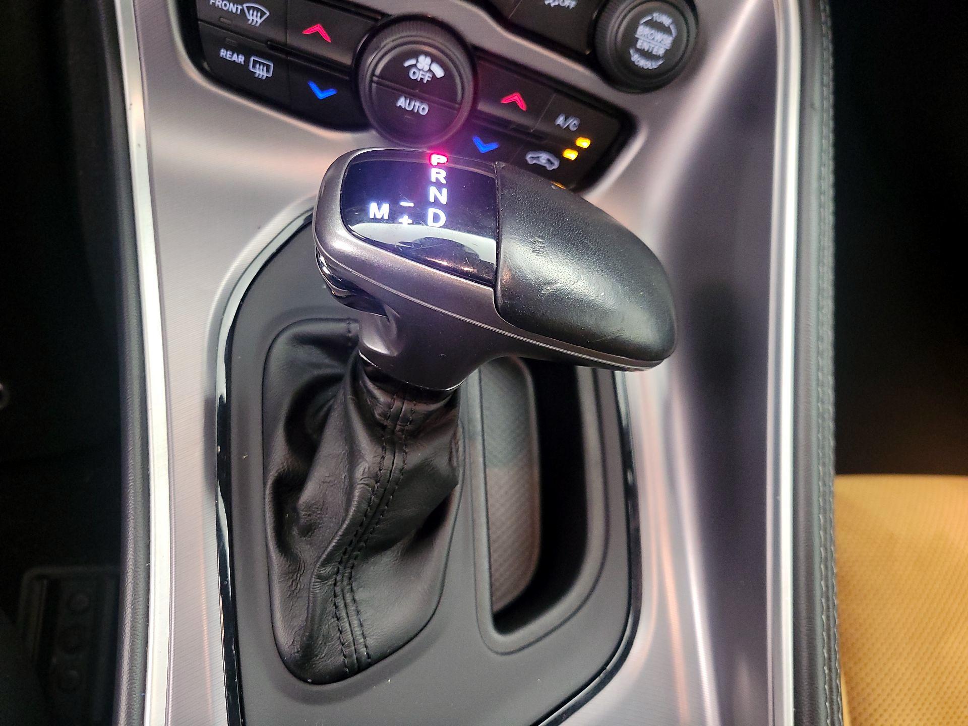 Thumbnail: 2020 Dodge Challenger - 17