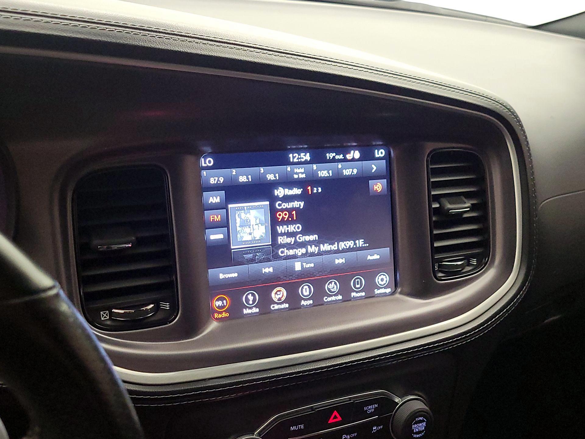 Thumbnail: 2019 Dodge Charger - 15