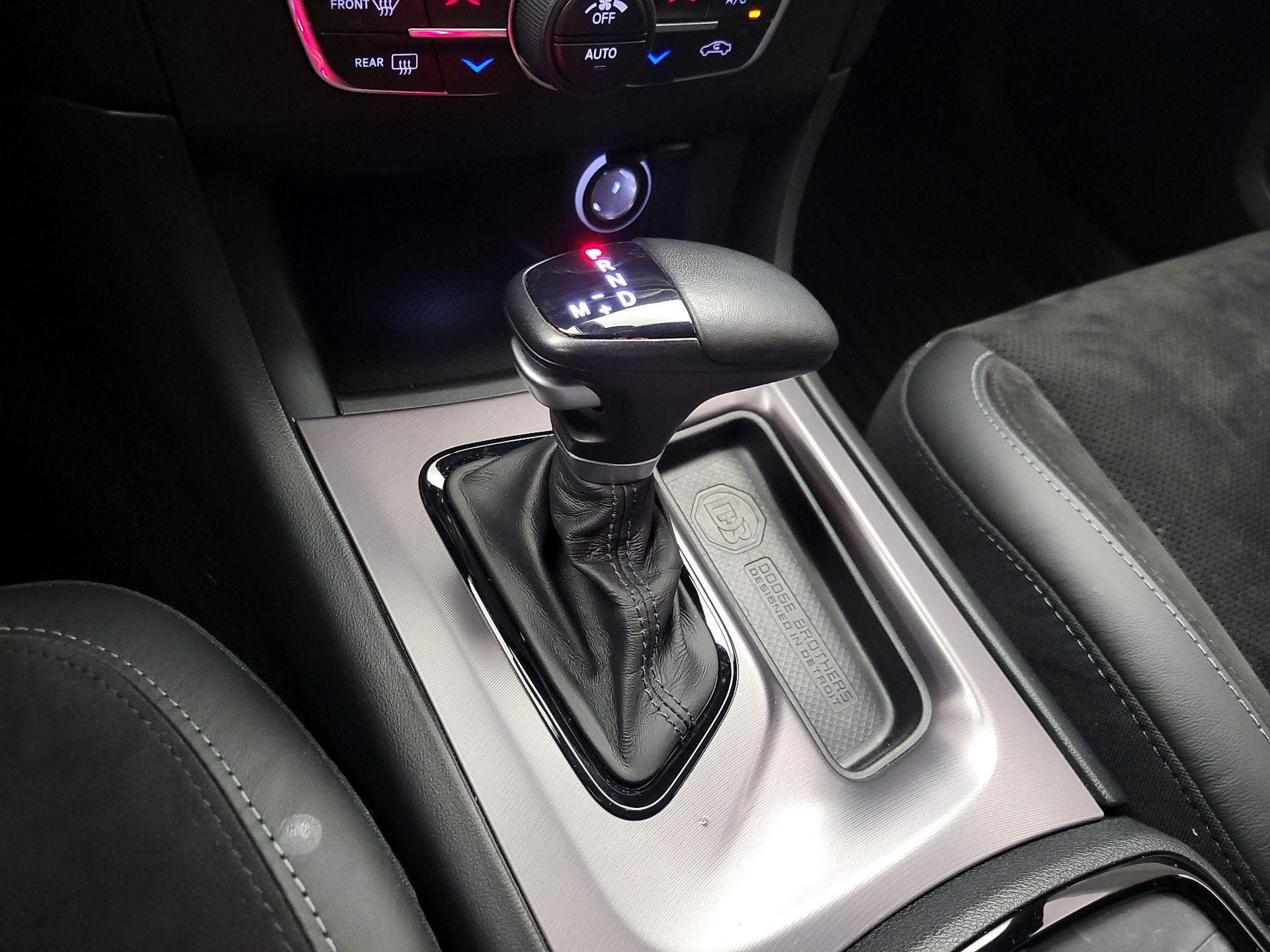 Thumbnail: 2019 Dodge Charger - 17