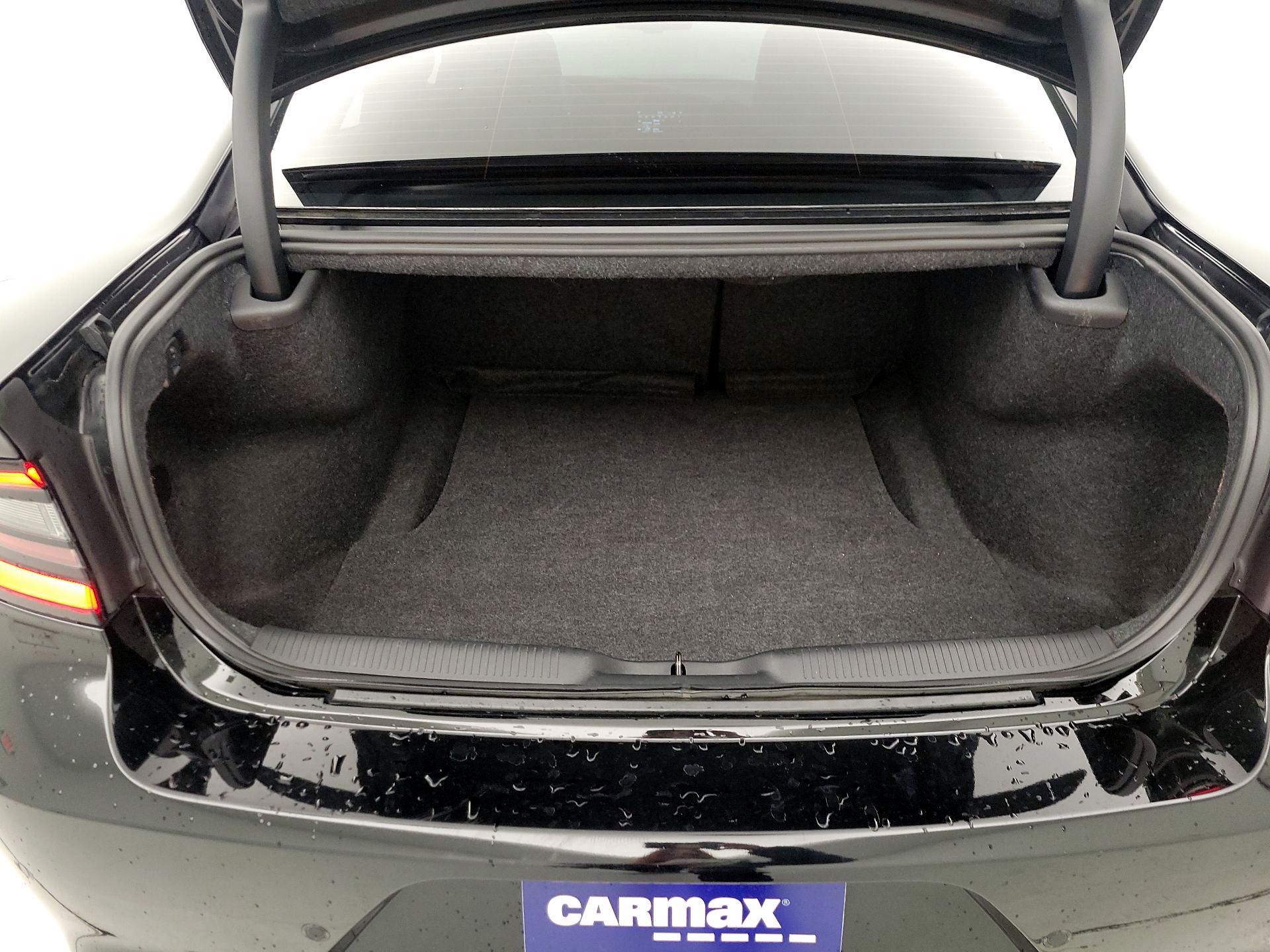 Thumbnail: 2019 Dodge Charger - 20