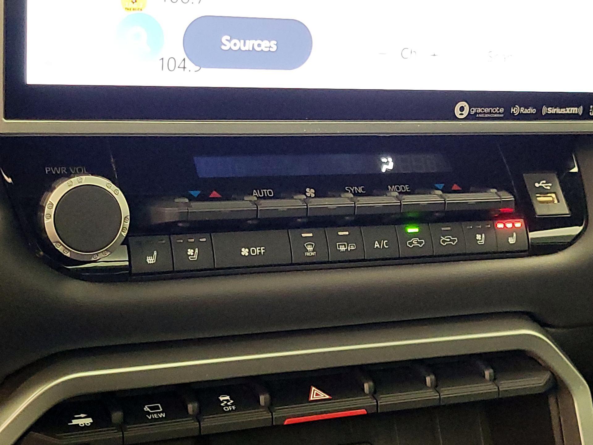 Thumbnail: 2023 Toyota Tundra - 16