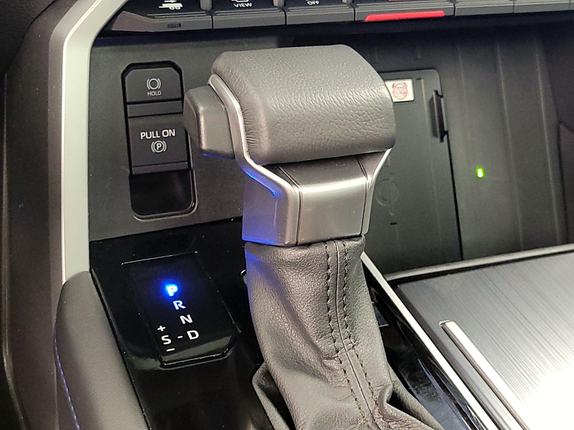 Thumbnail: 2023 Toyota Tundra - 17