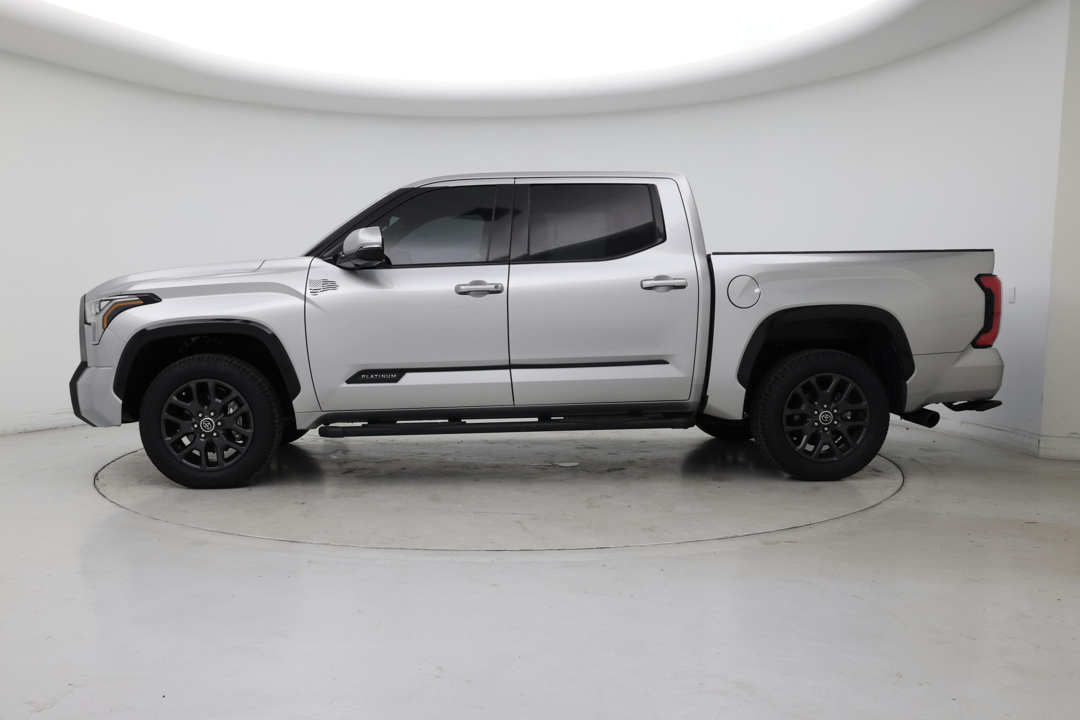 Thumbnail: 2023 Toyota Tundra - 3