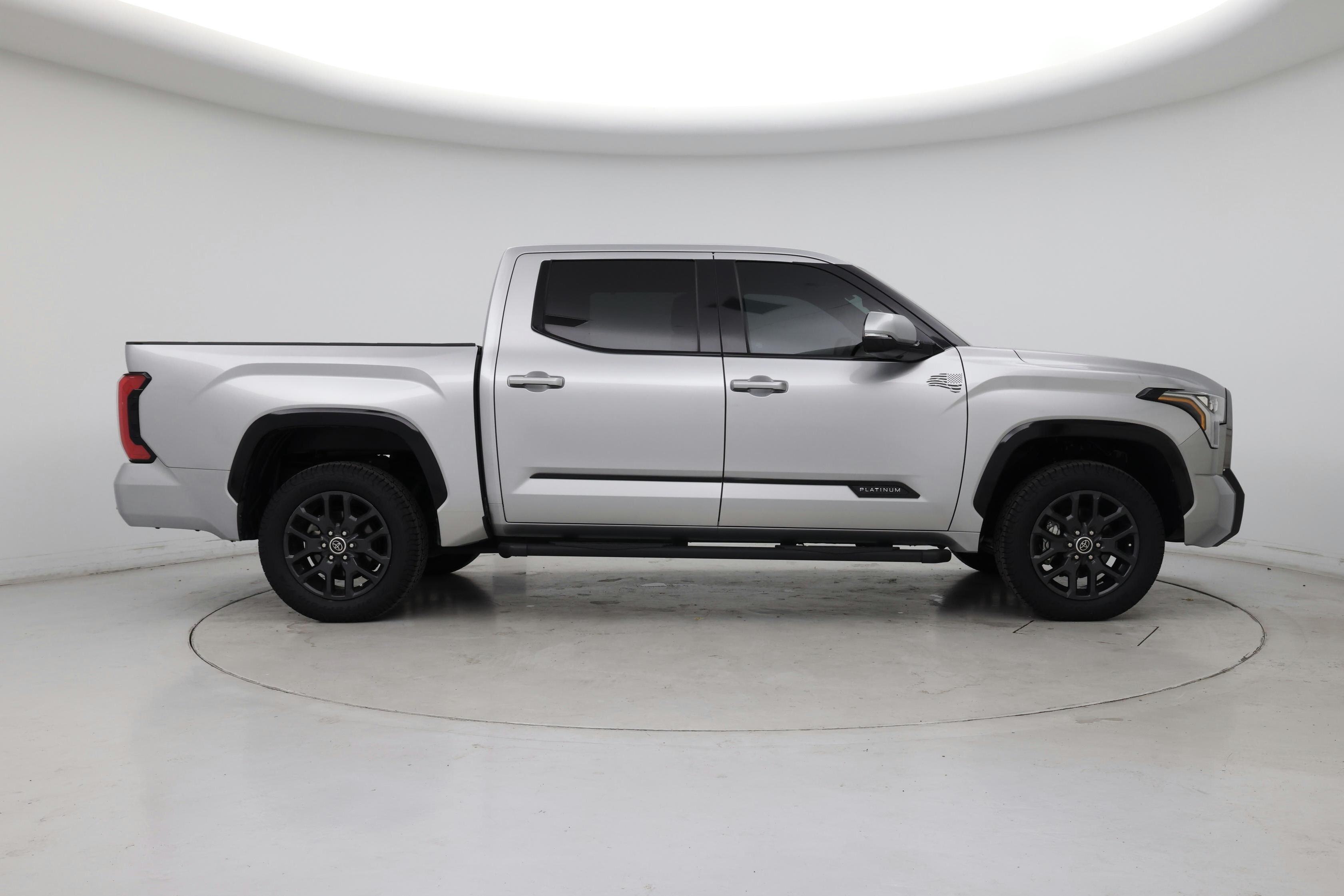 Thumbnail: 2023 Toyota Tundra - 7