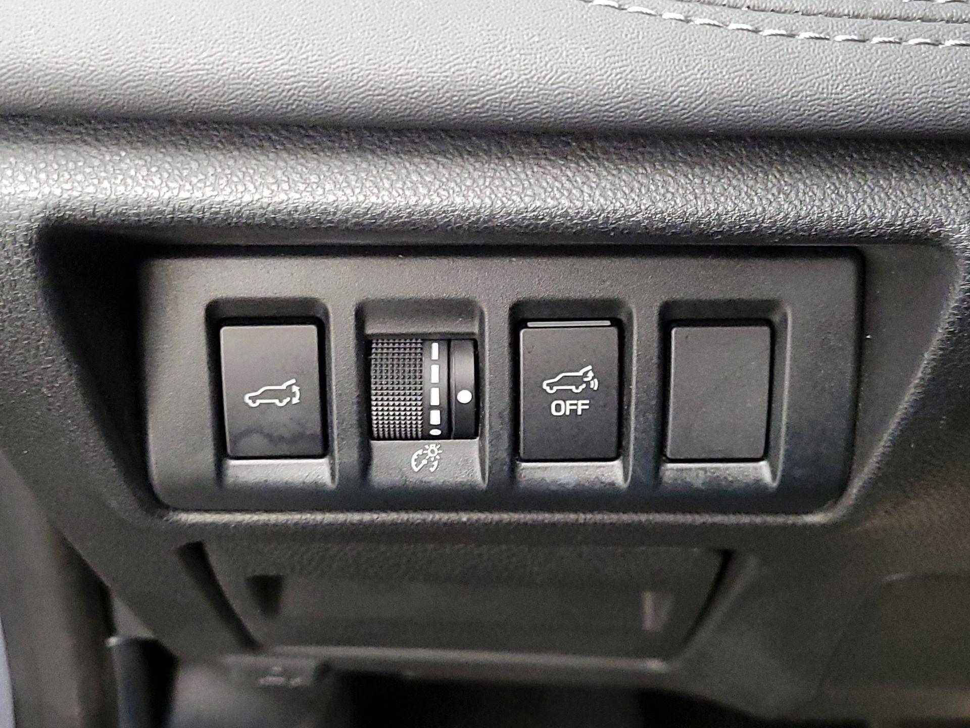 Thumbnail: 2020 Subaru Outback - 11