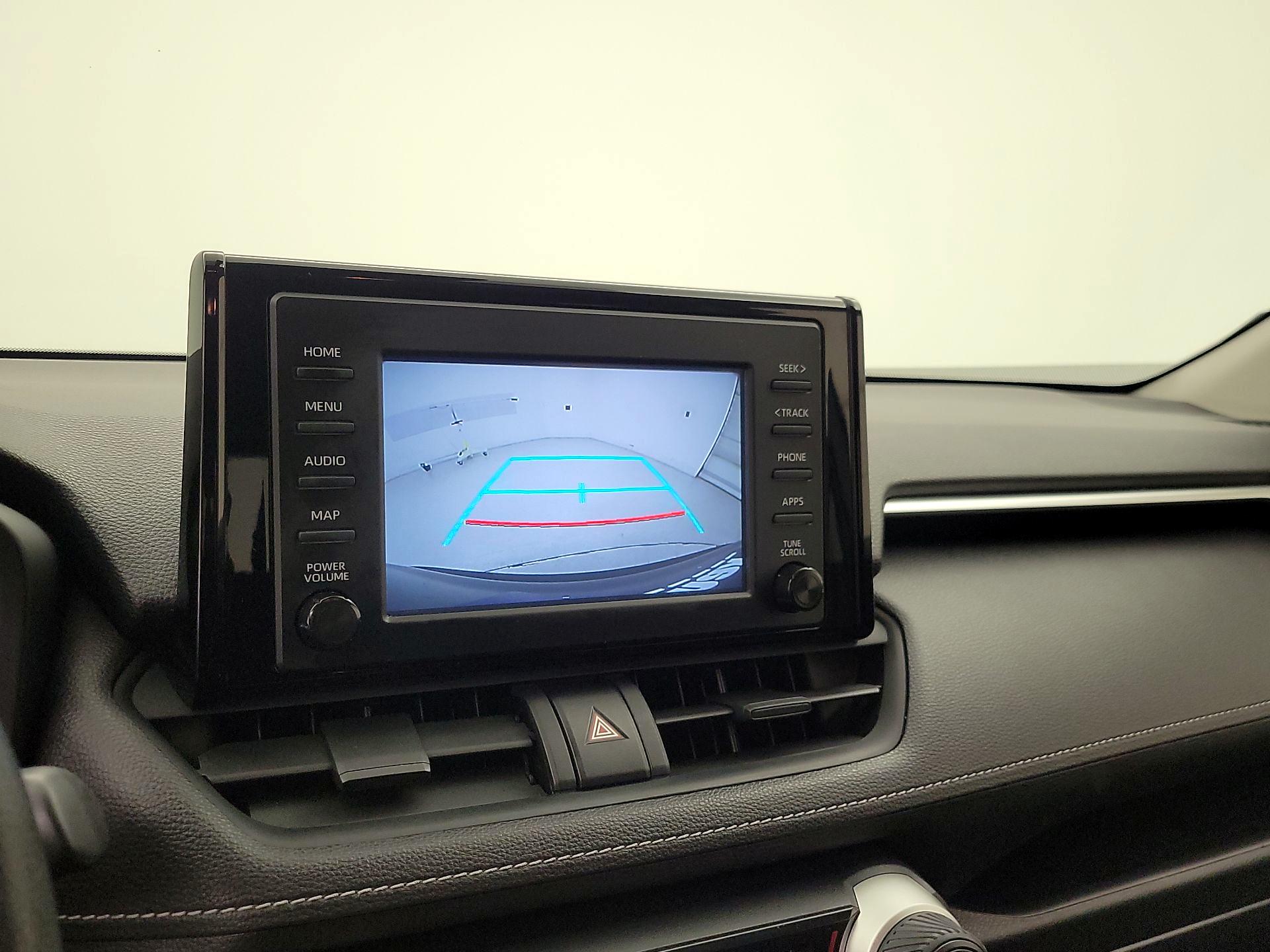 Thumbnail: 2019 Toyota RAV4 - 14