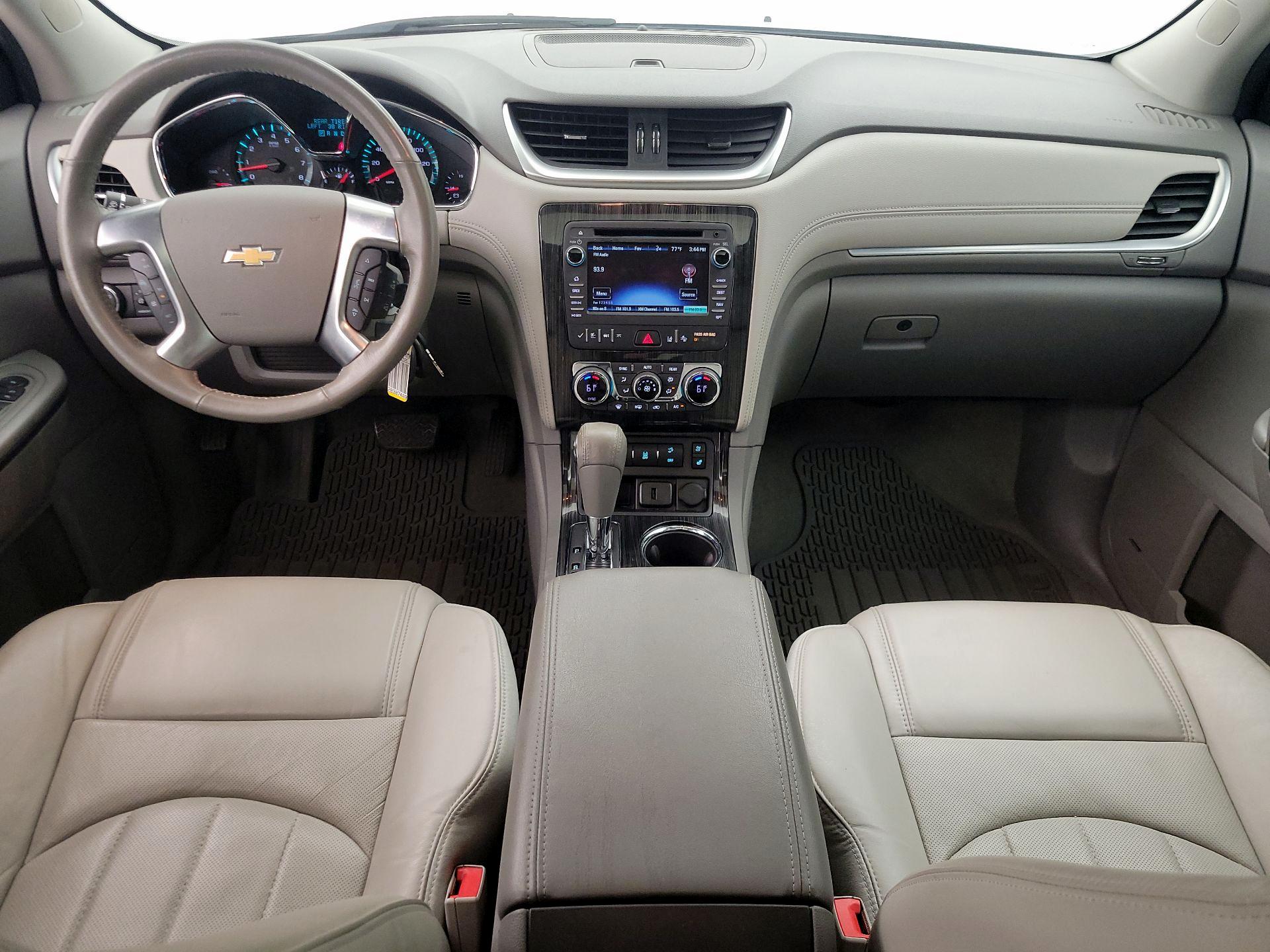 Thumbnail: 2016 Chevrolet Traverse - 9