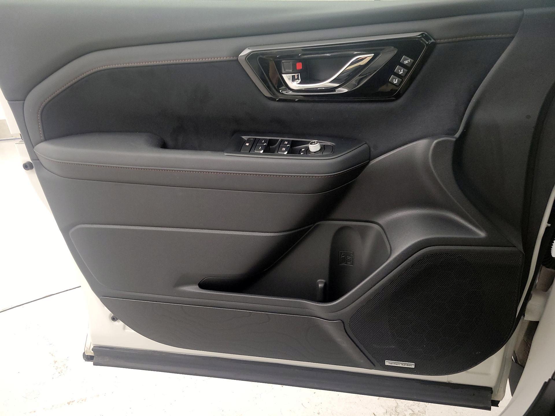 Thumbnail: 2025 Subaru Forester - 12