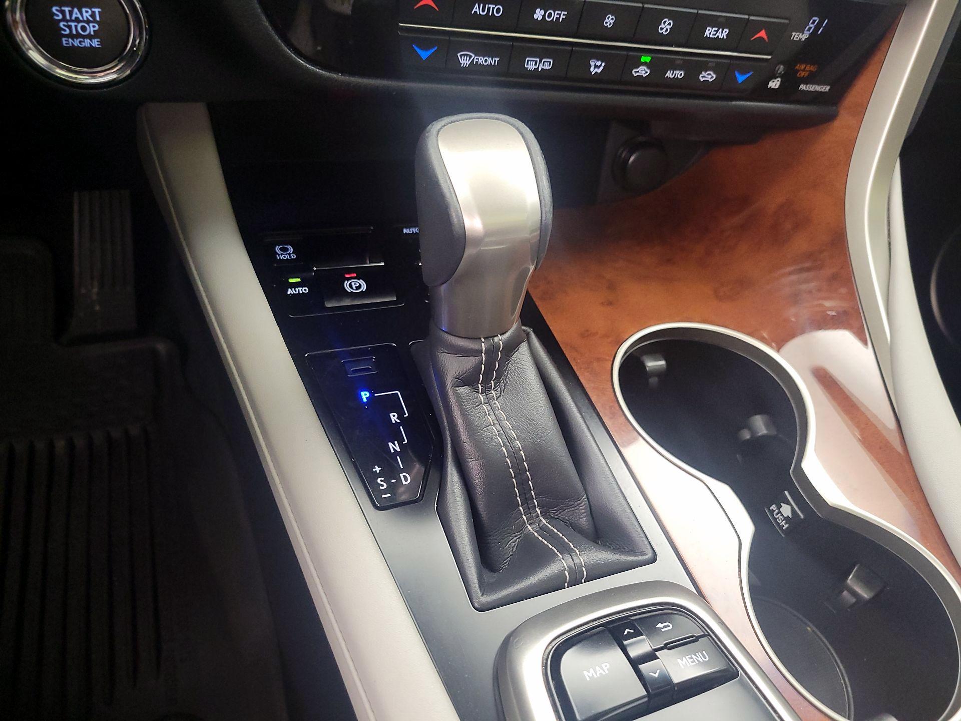 Thumbnail: 2019 Lexus RX - 18