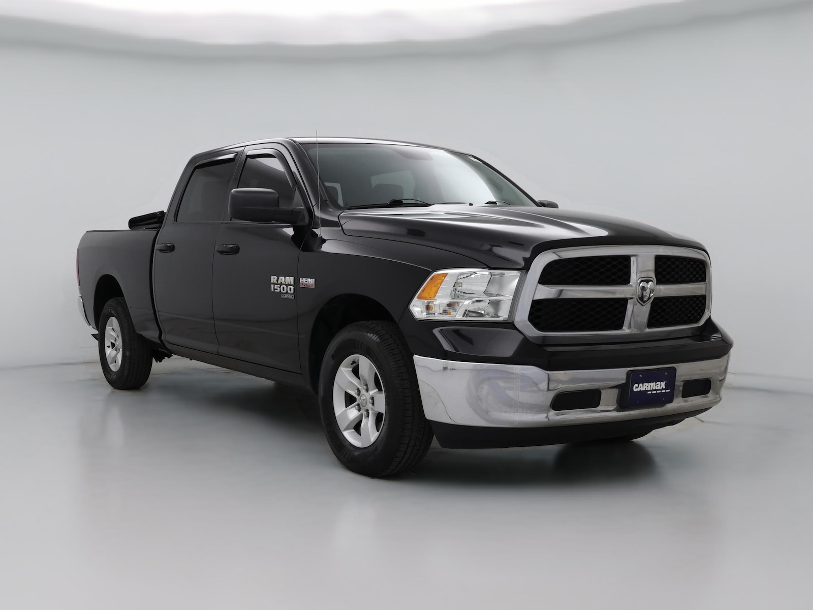 2019 RAM Ram 1500 Classic SLT