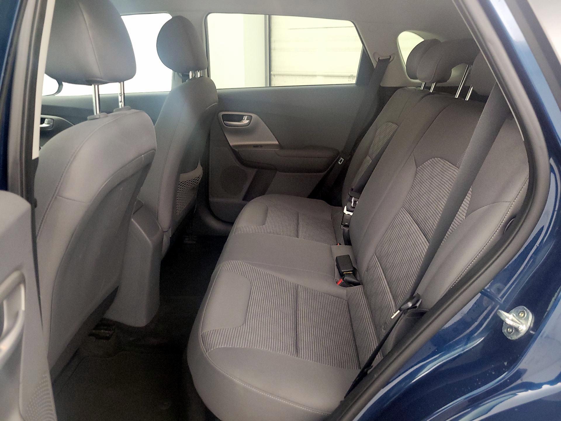 Thumbnail: 2021 Kia Niro - 19