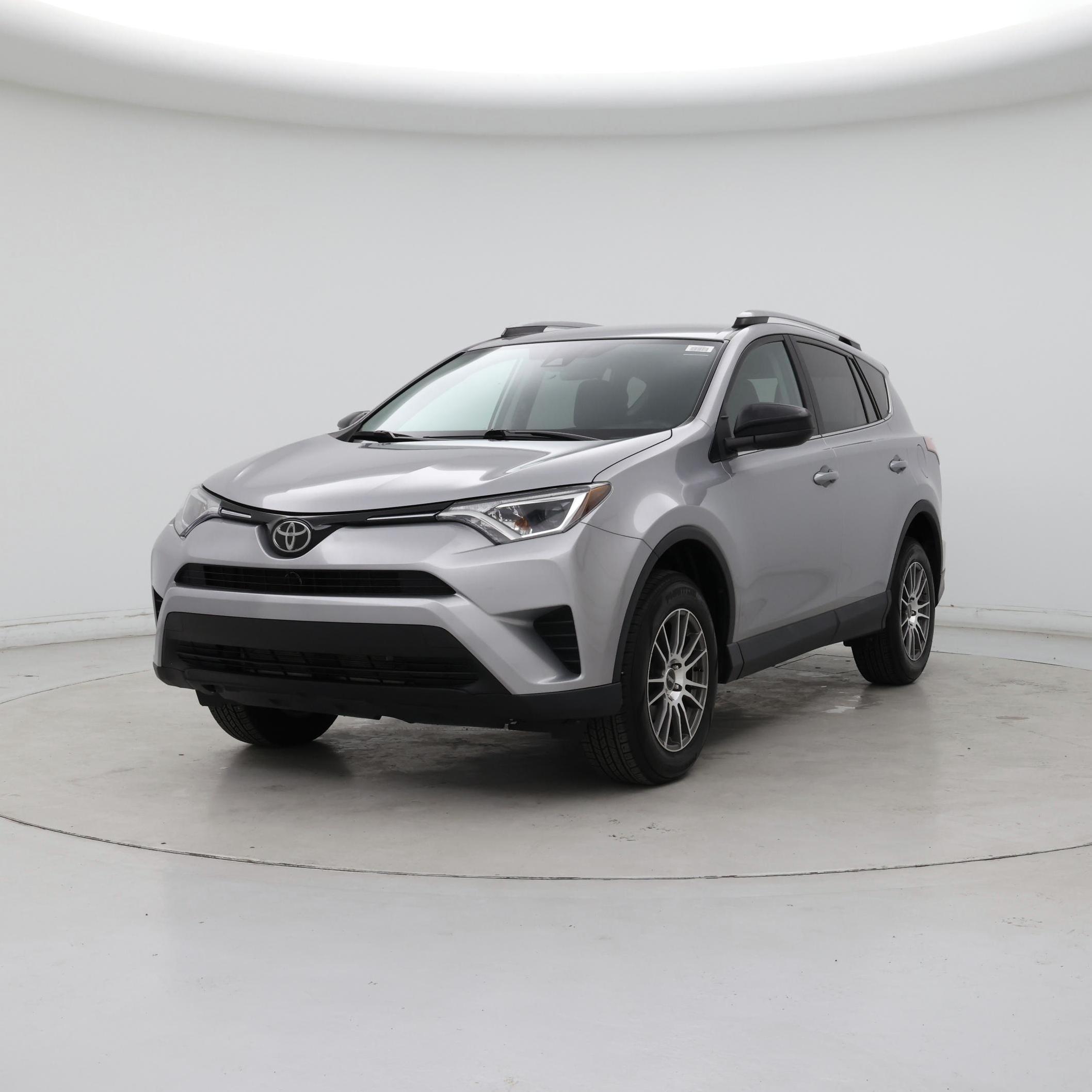 Thumbnail: 2018 Toyota RAV4 - 4