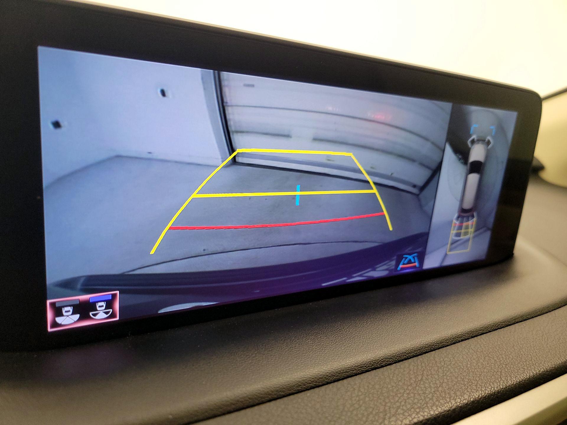 Thumbnail: 2021 Lexus RX - 15