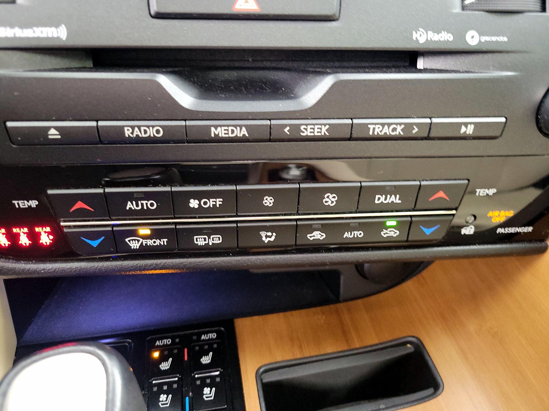 Thumbnail: 2021 Lexus RX - 17