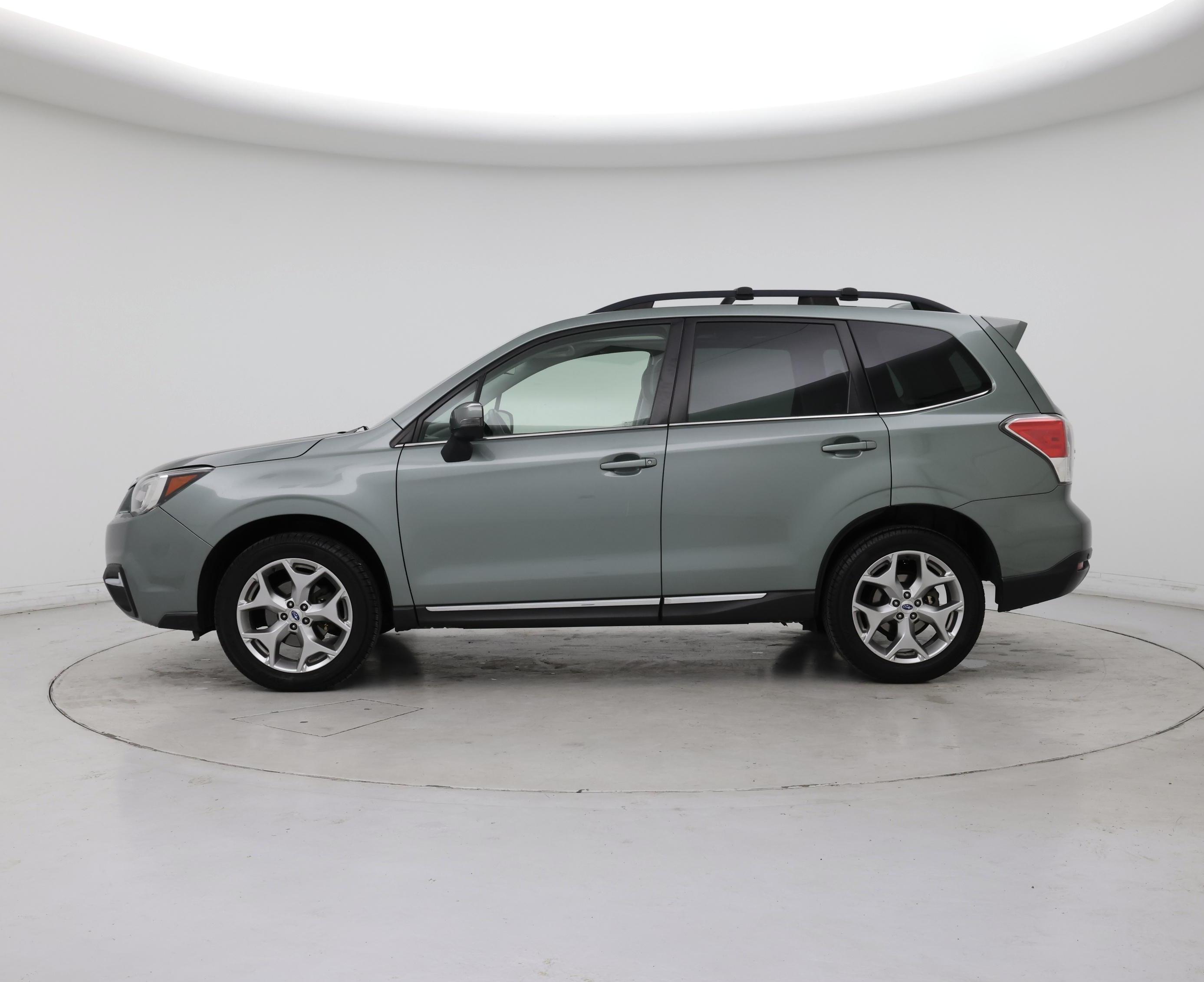 Thumbnail: 2018 Subaru Forester - 3