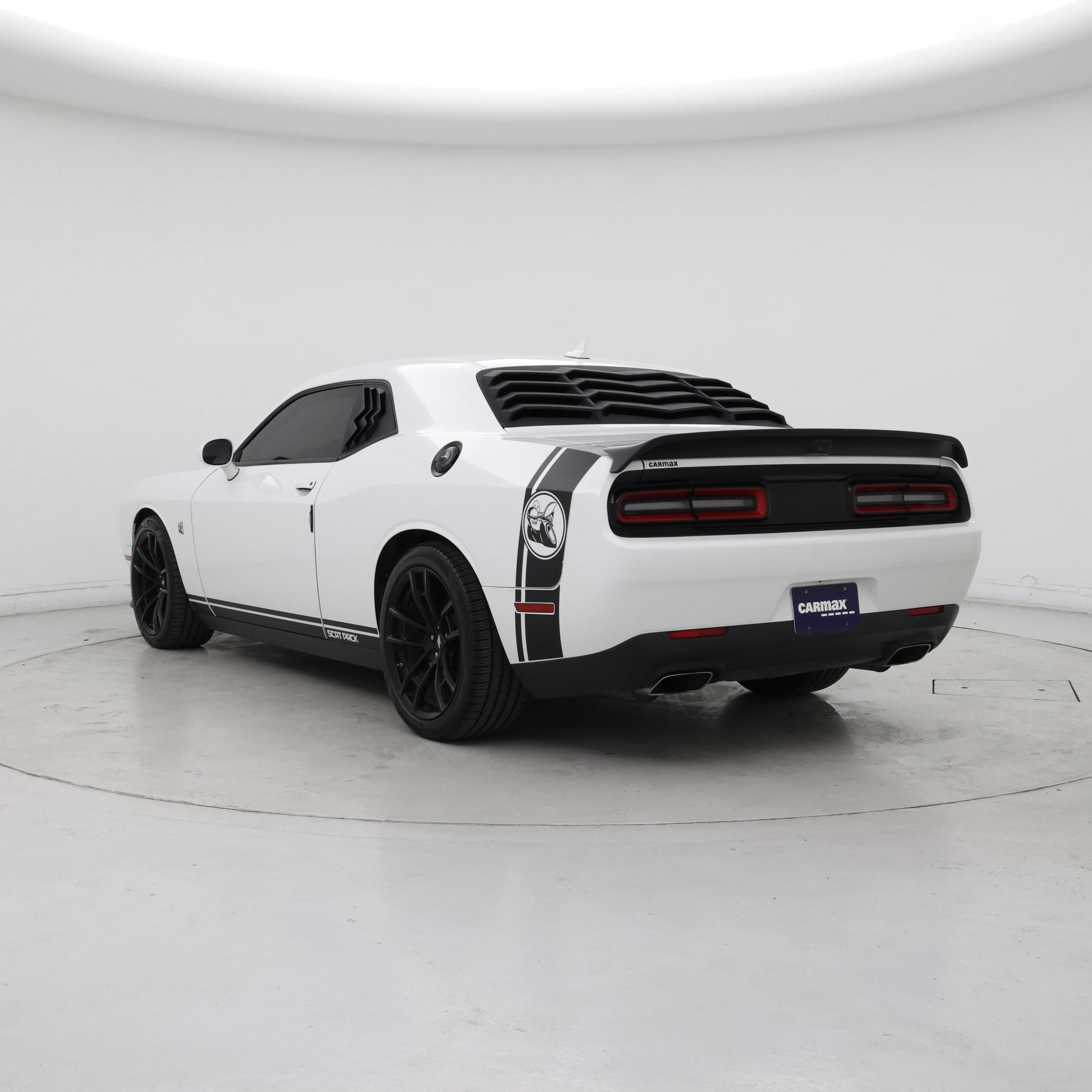 Thumbnail: 2020 Dodge Challenger - 2