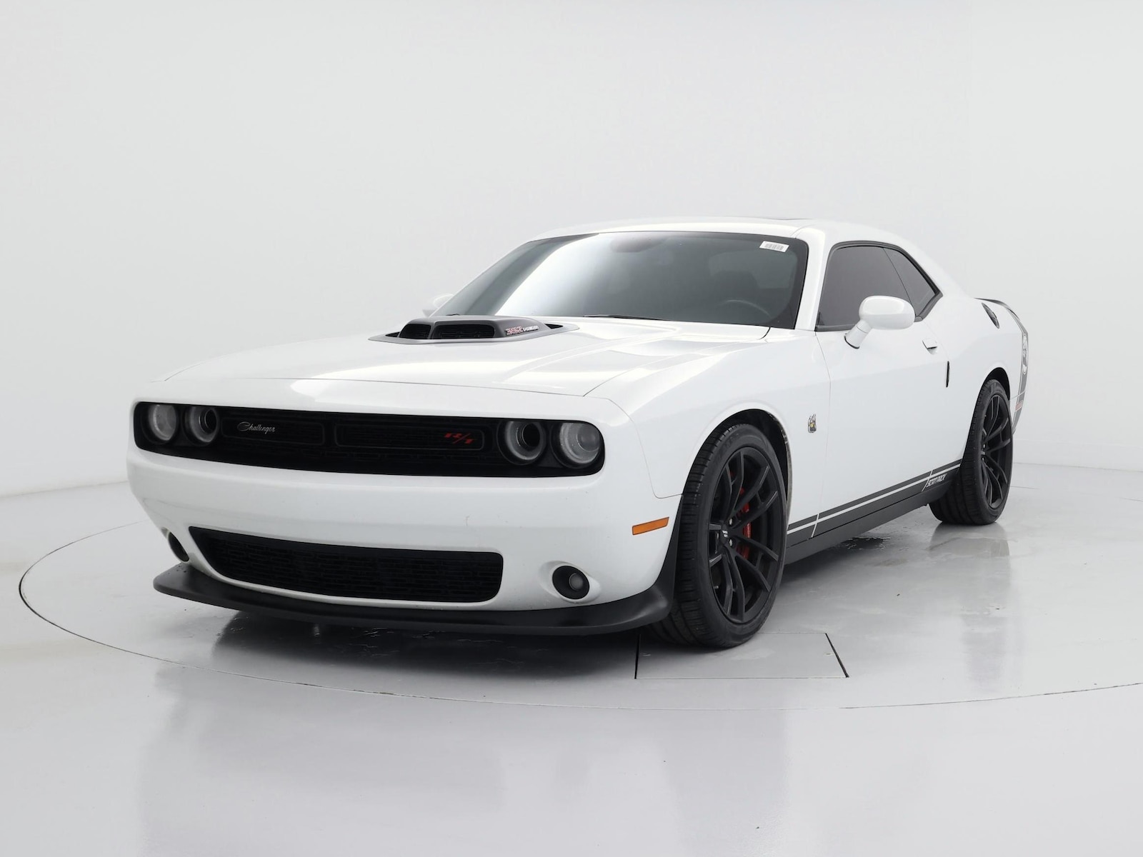 2020 Dodge Challenger R/T - Photo 5