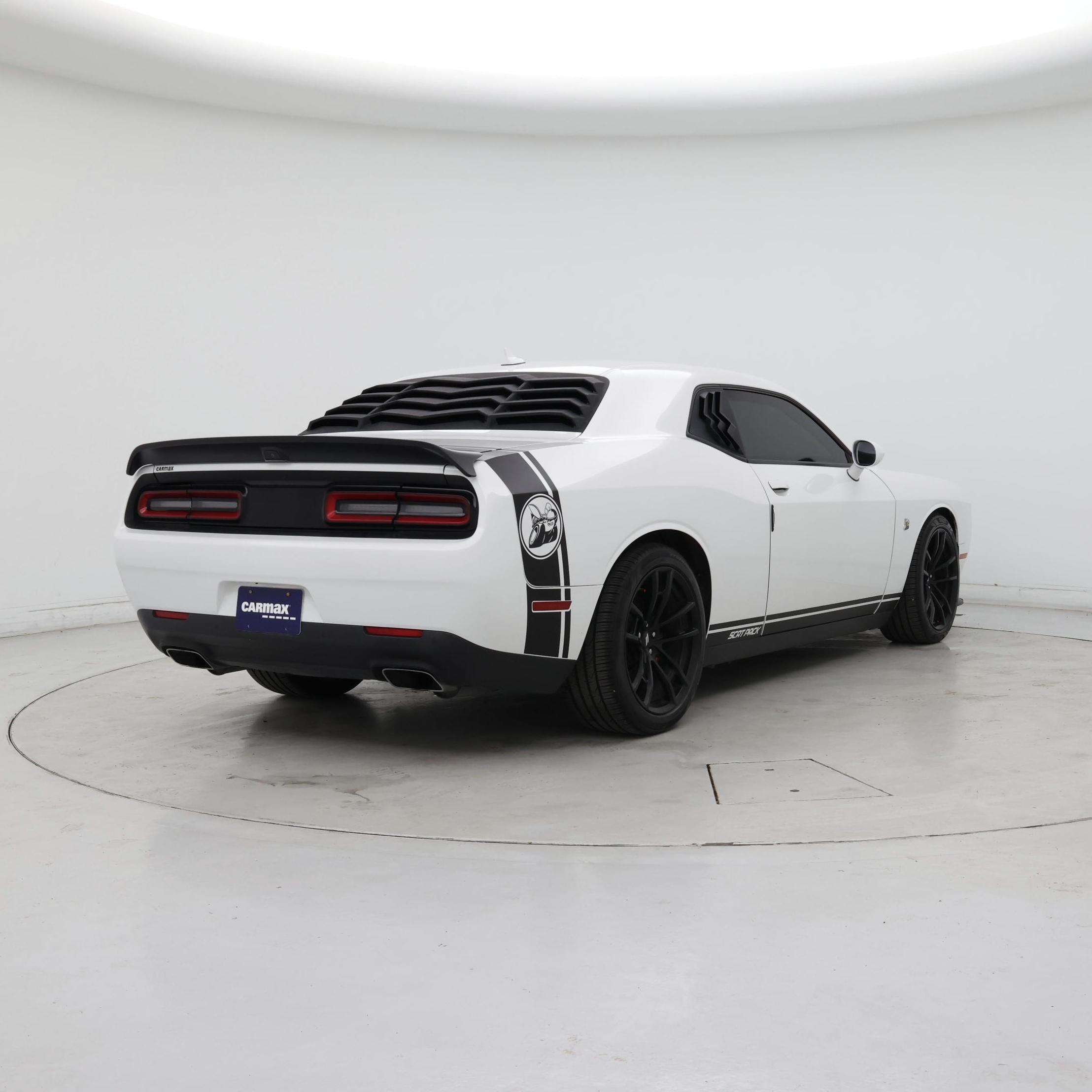 Thumbnail: 2020 Dodge Challenger - 8