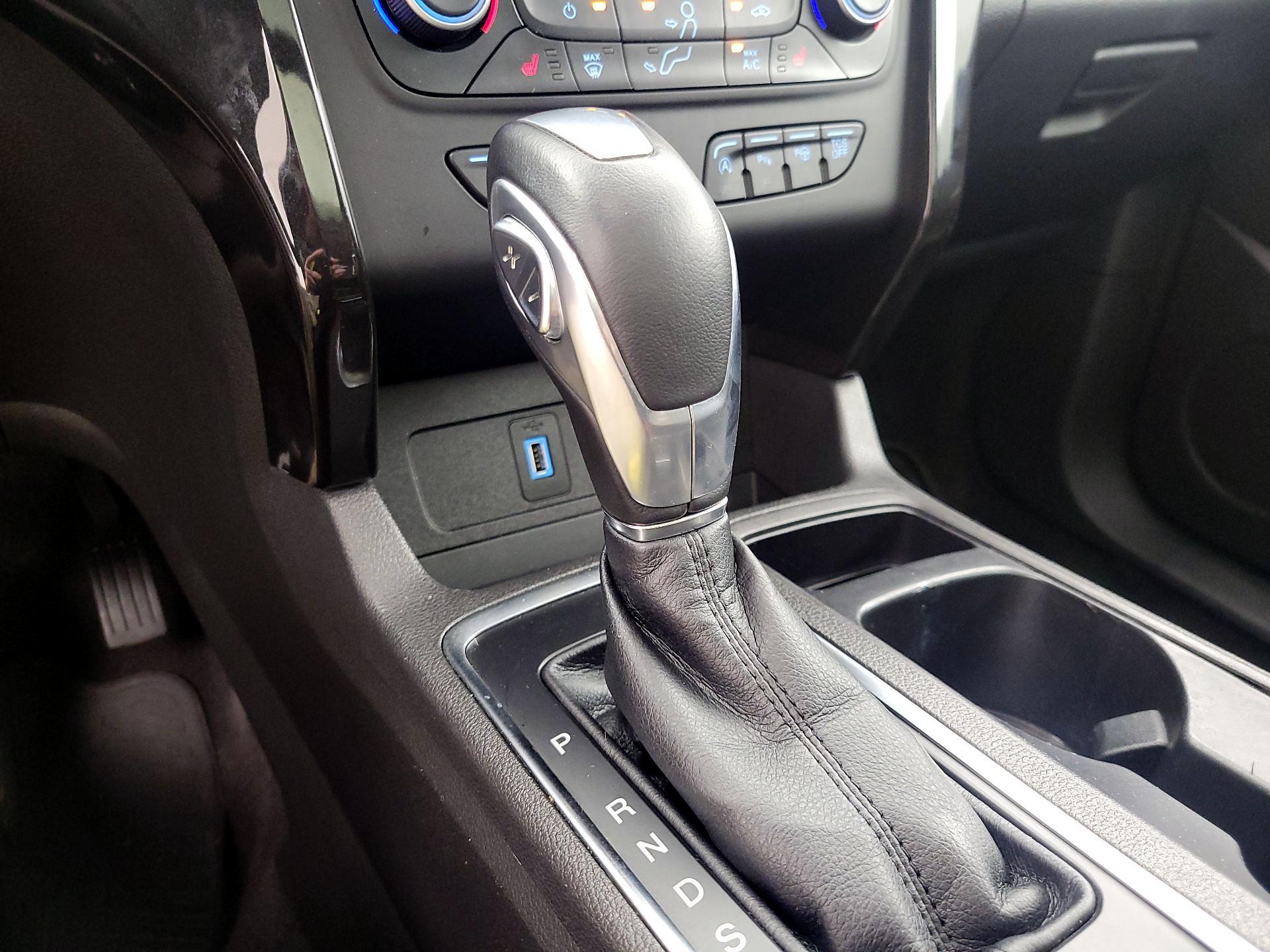 Thumbnail: 2019 Ford Escape - 15