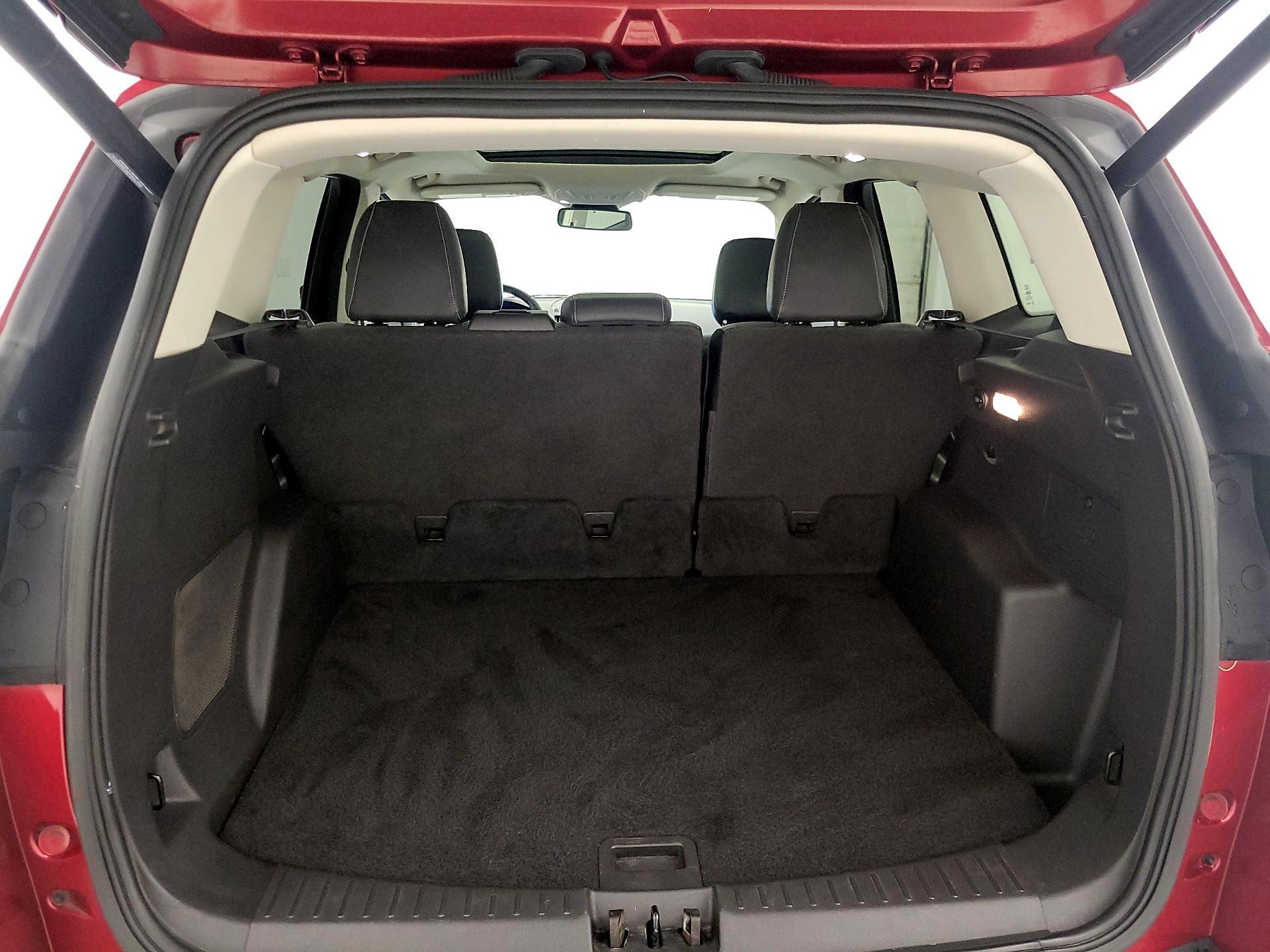 Thumbnail: 2019 Ford Escape - 19