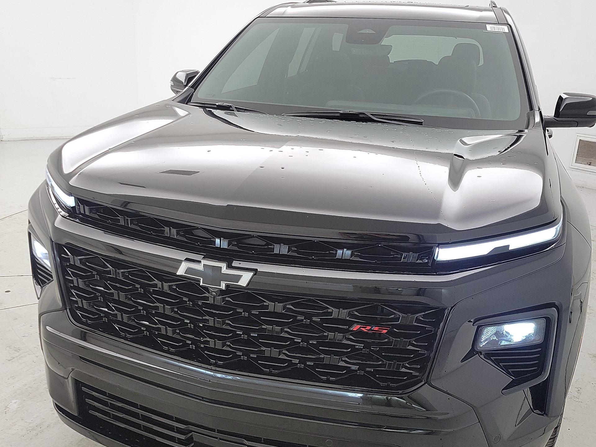 Thumbnail: 2024 Chevrolet Traverse - 2