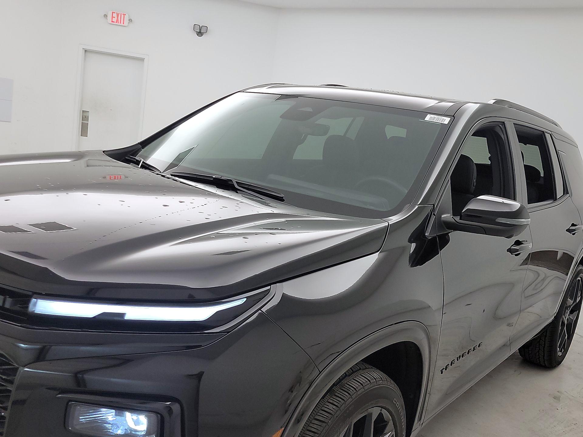 Thumbnail: 2024 Chevrolet Traverse - 3