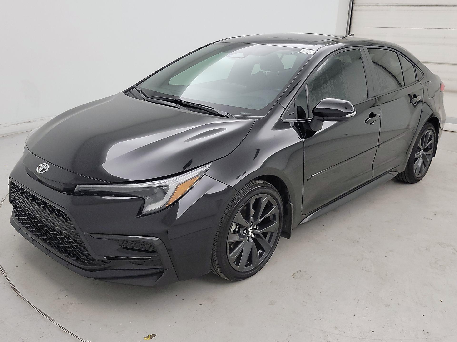 Thumbnail: 2023 Toyota Corolla - 3