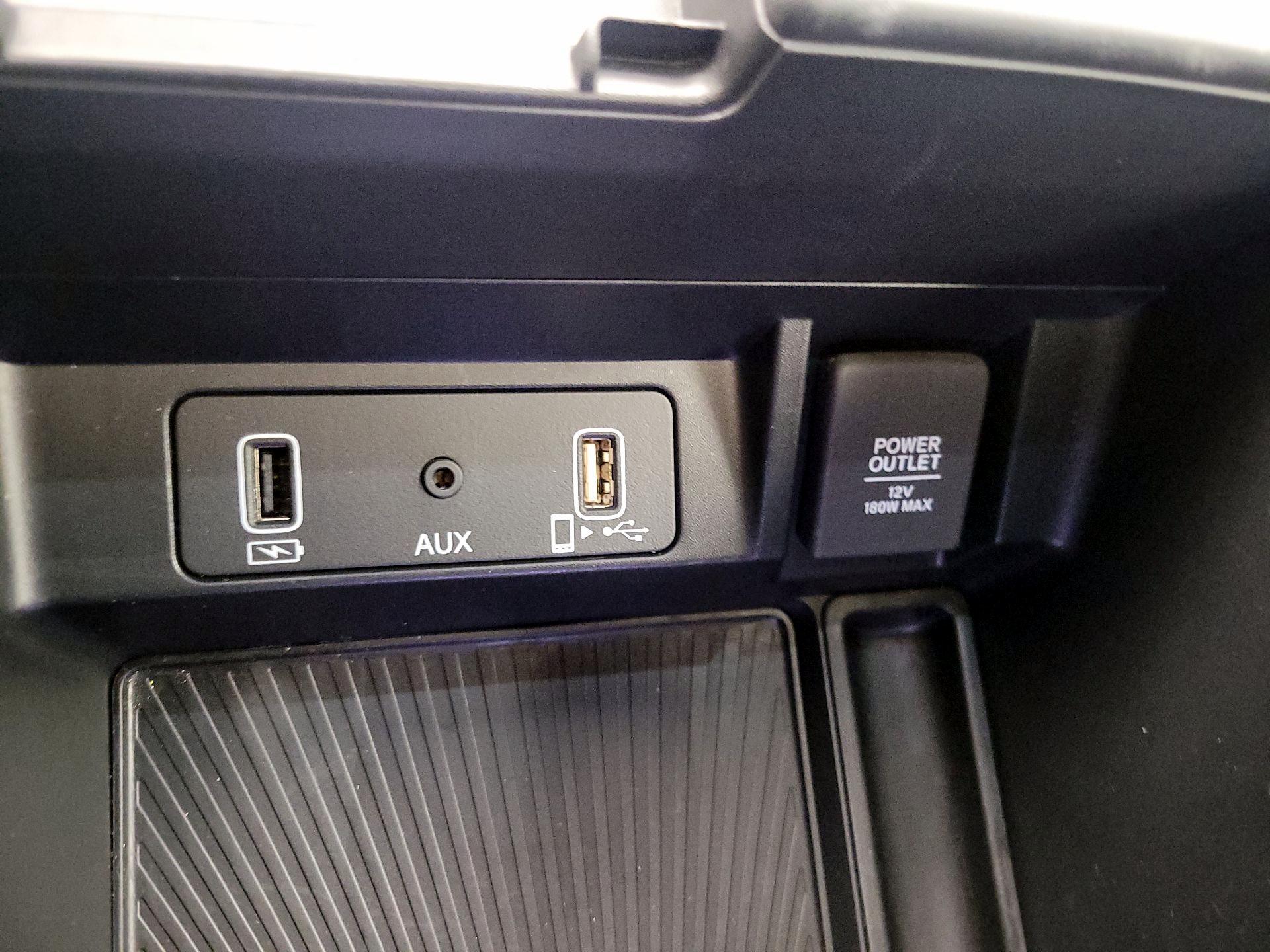 Thumbnail: 2023 Acura TLX - 17