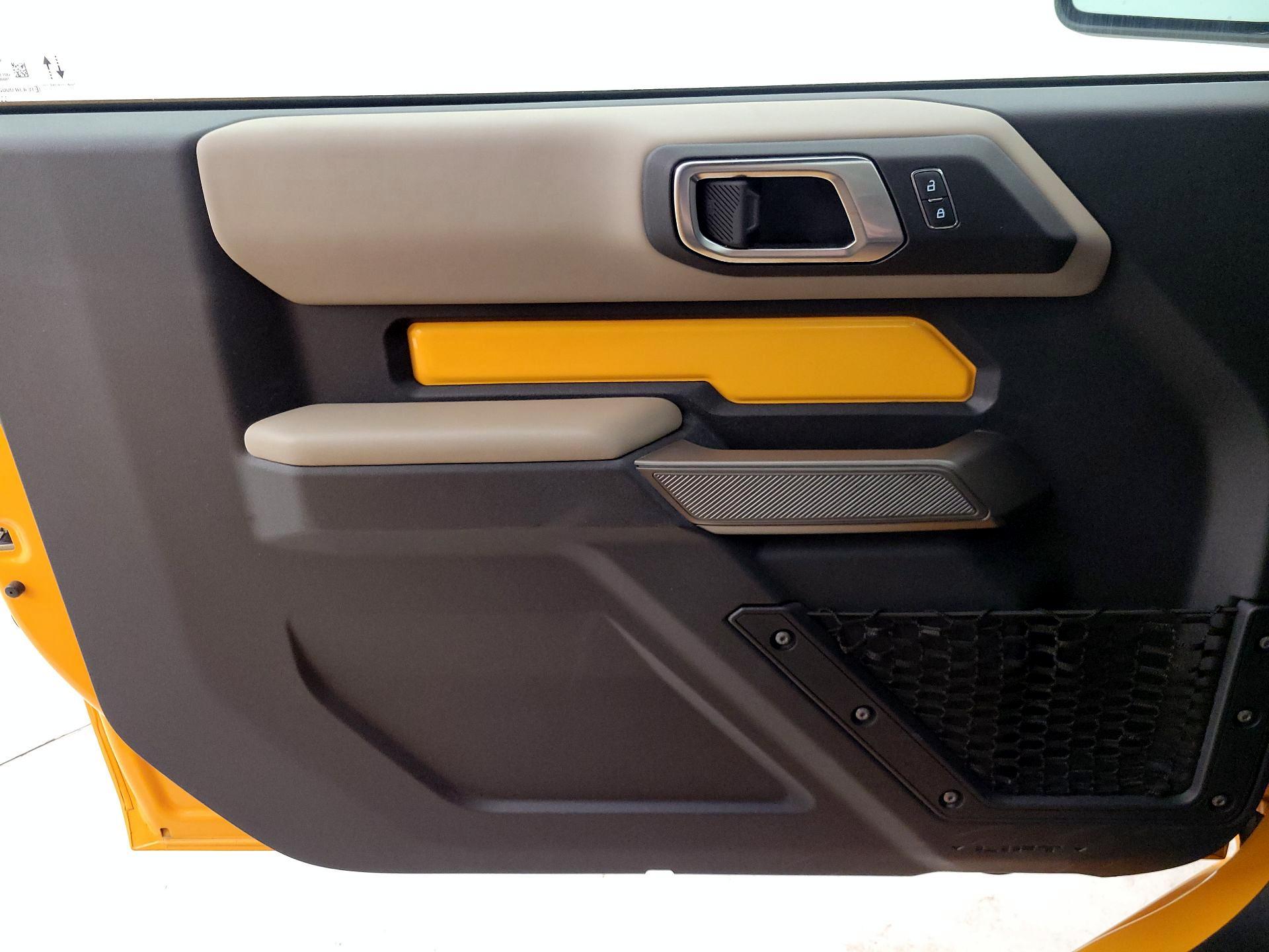 Thumbnail: 2021 Ford Bronco - 12