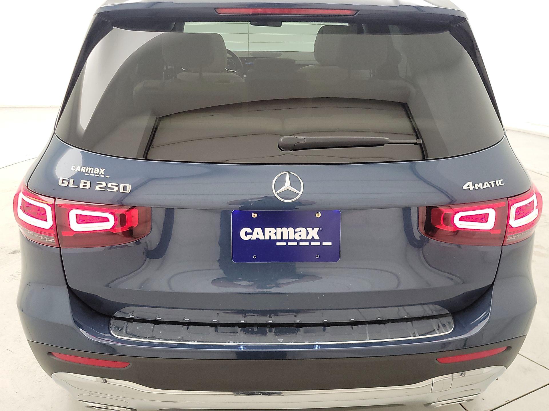 Thumbnail: 2020 Mercedes-Benz GLB - 6