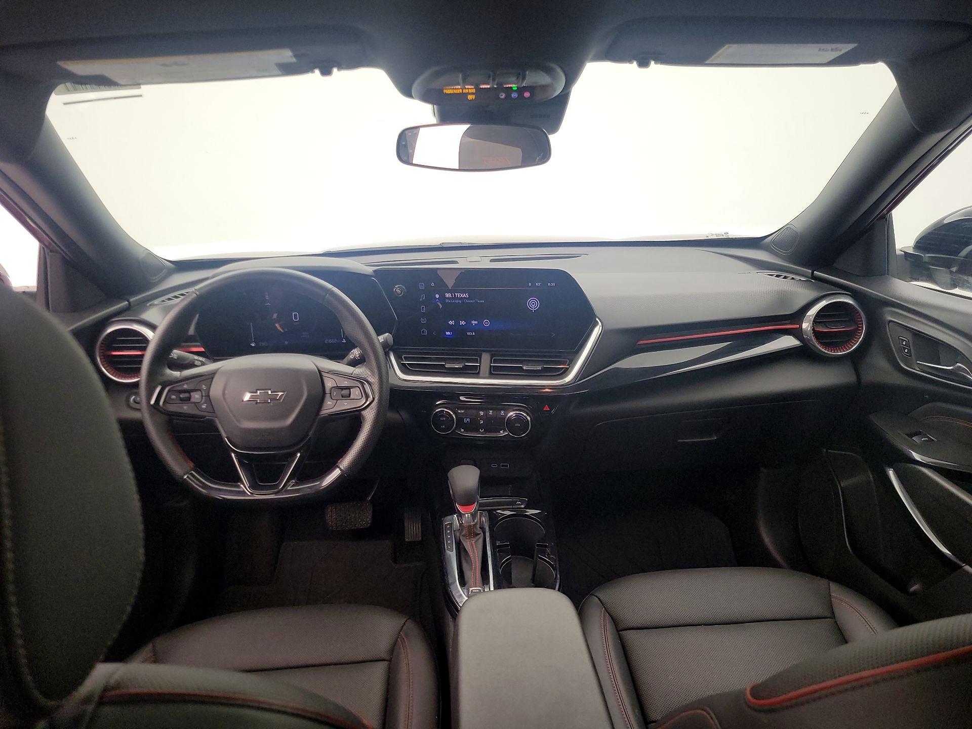 Thumbnail: 2024 Chevrolet Trax - 8