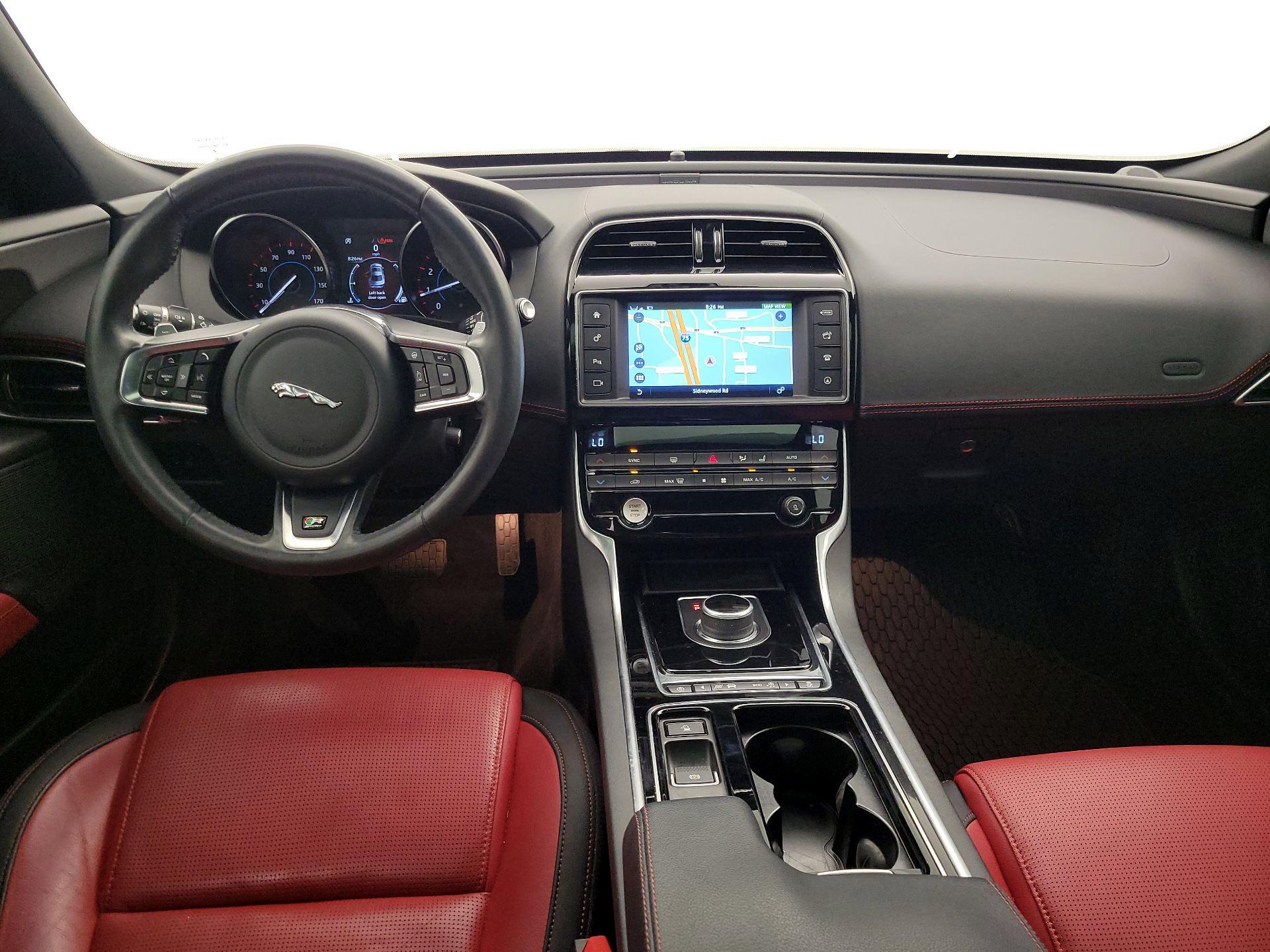 Thumbnail: 2018 Jaguar XE - 9